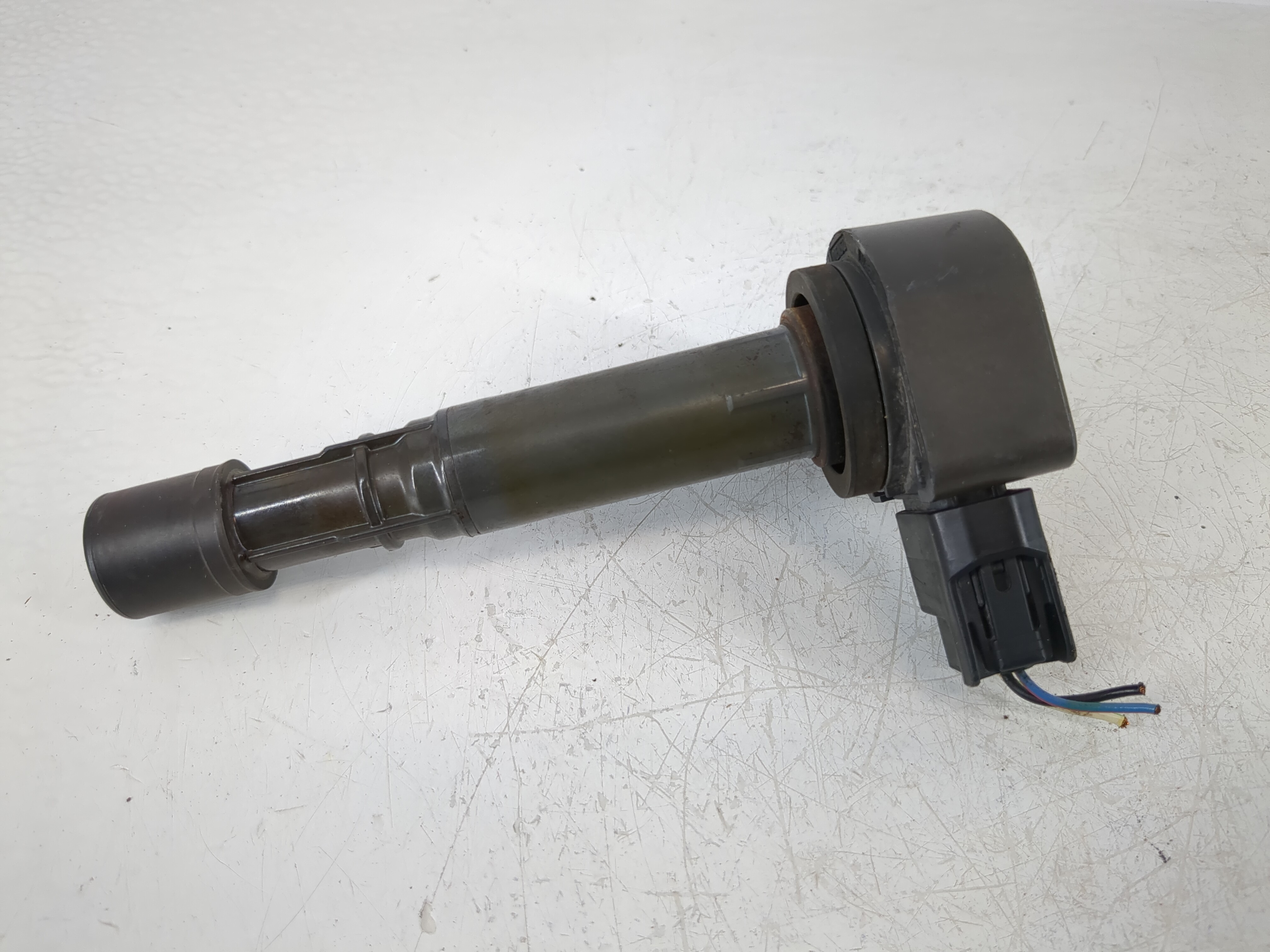 Picture of 2004-2007 Saturn Vue Ignition Coil Igniter Pack 1147957