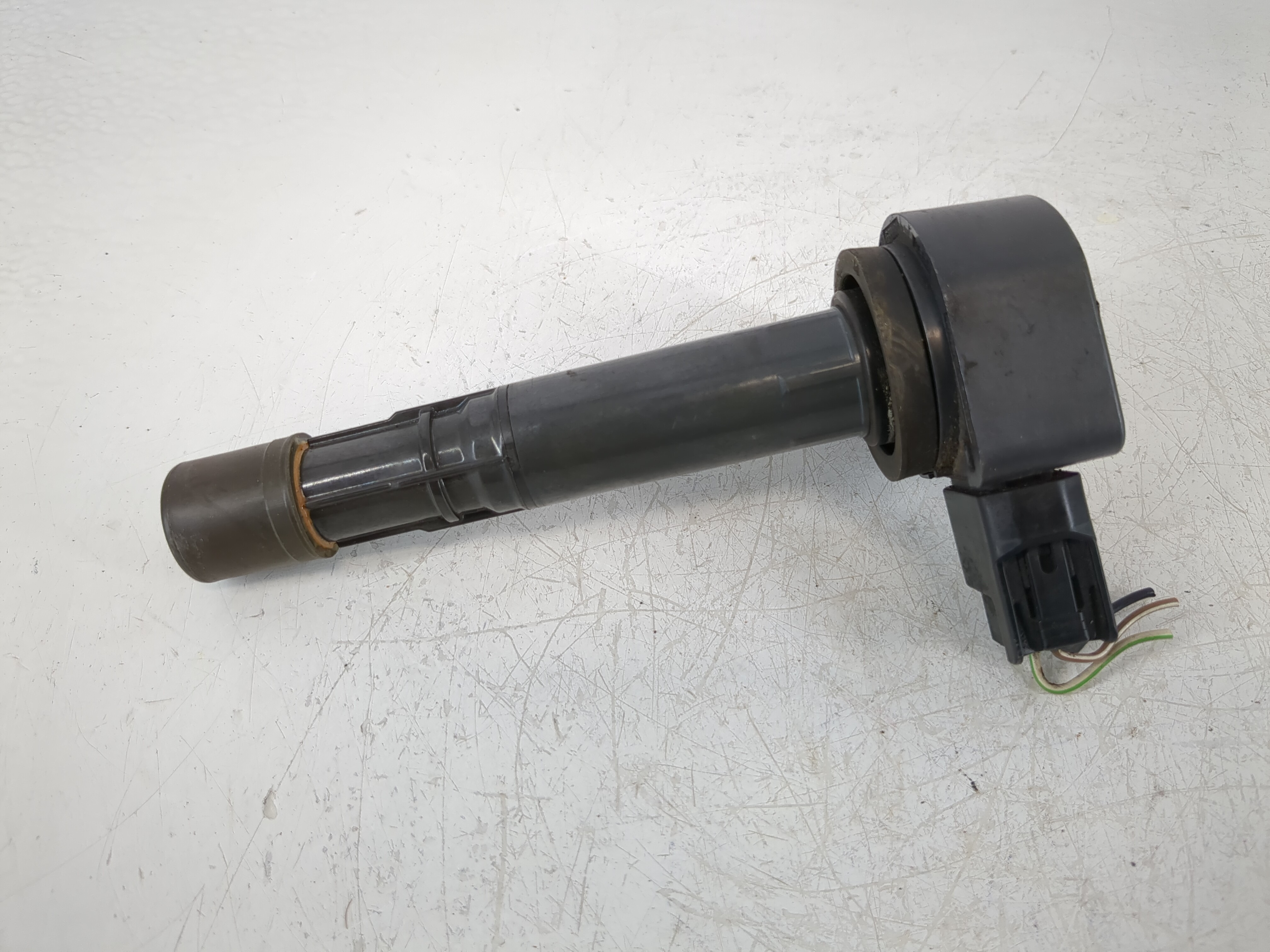 Picture of 2004-2007 Saturn Vue Ignition Coil Igniter Pack 1147959