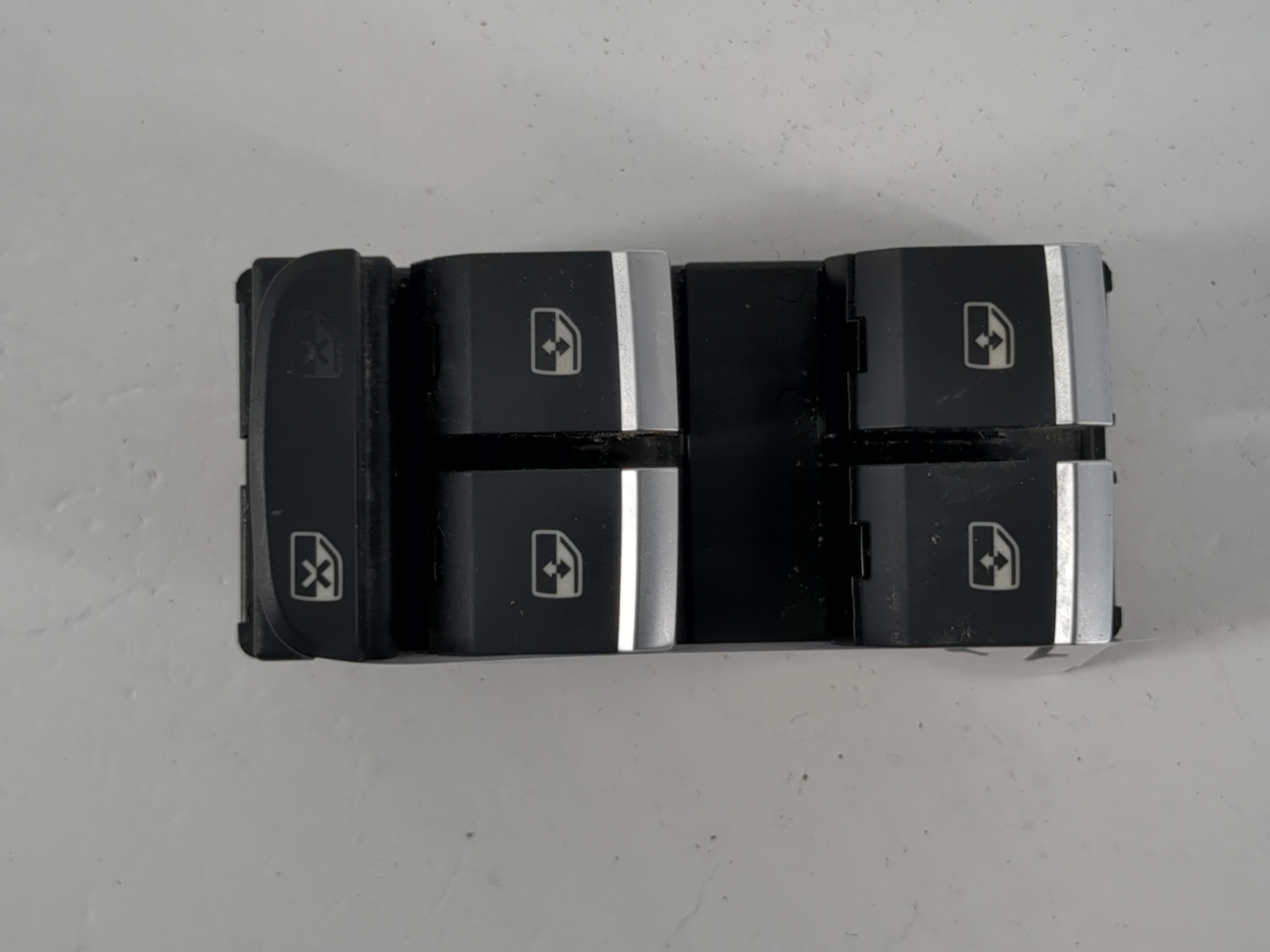 Picture of 2017-2019 Audi A4 Driver Left Door Master Power Window Switch 1147987