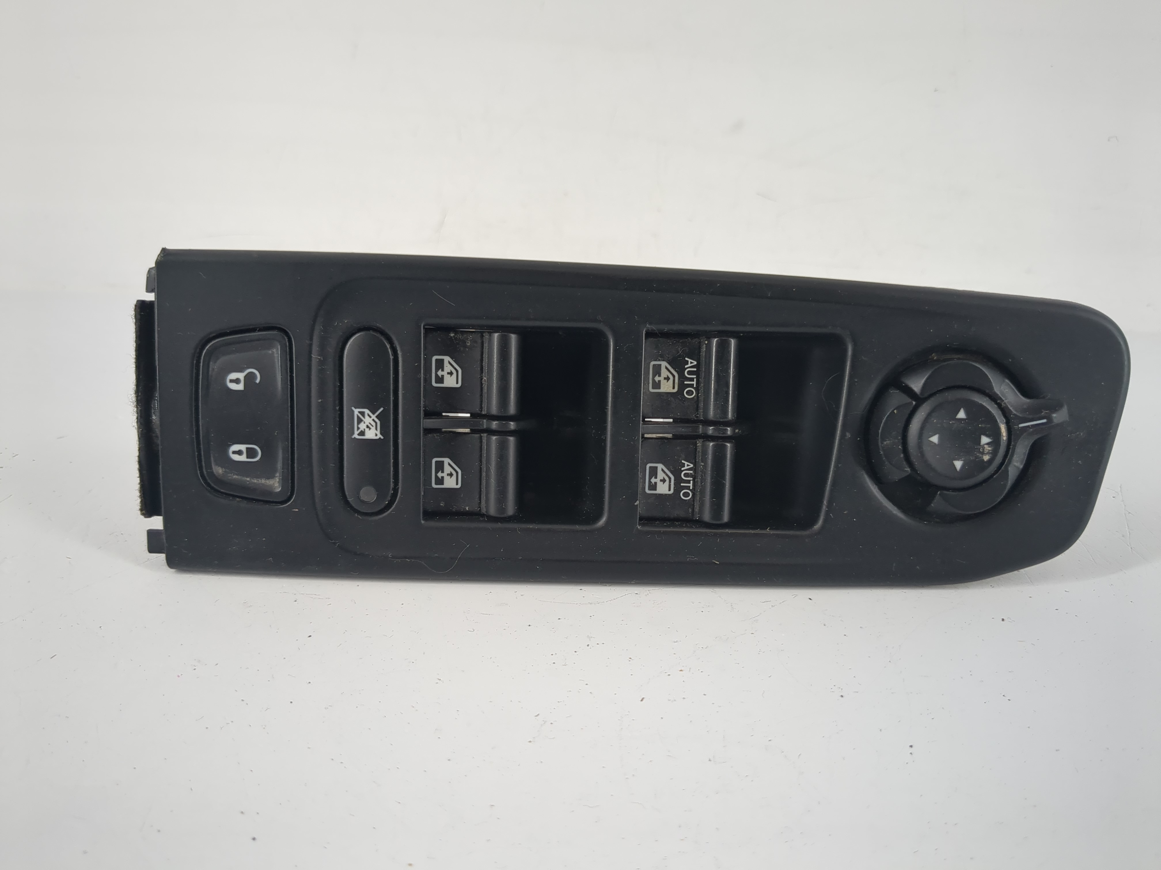 2015-2022 Jeep Renegade Driver Left Door Master Power Window Switch 1147988 - Oemusedautoparts1.com