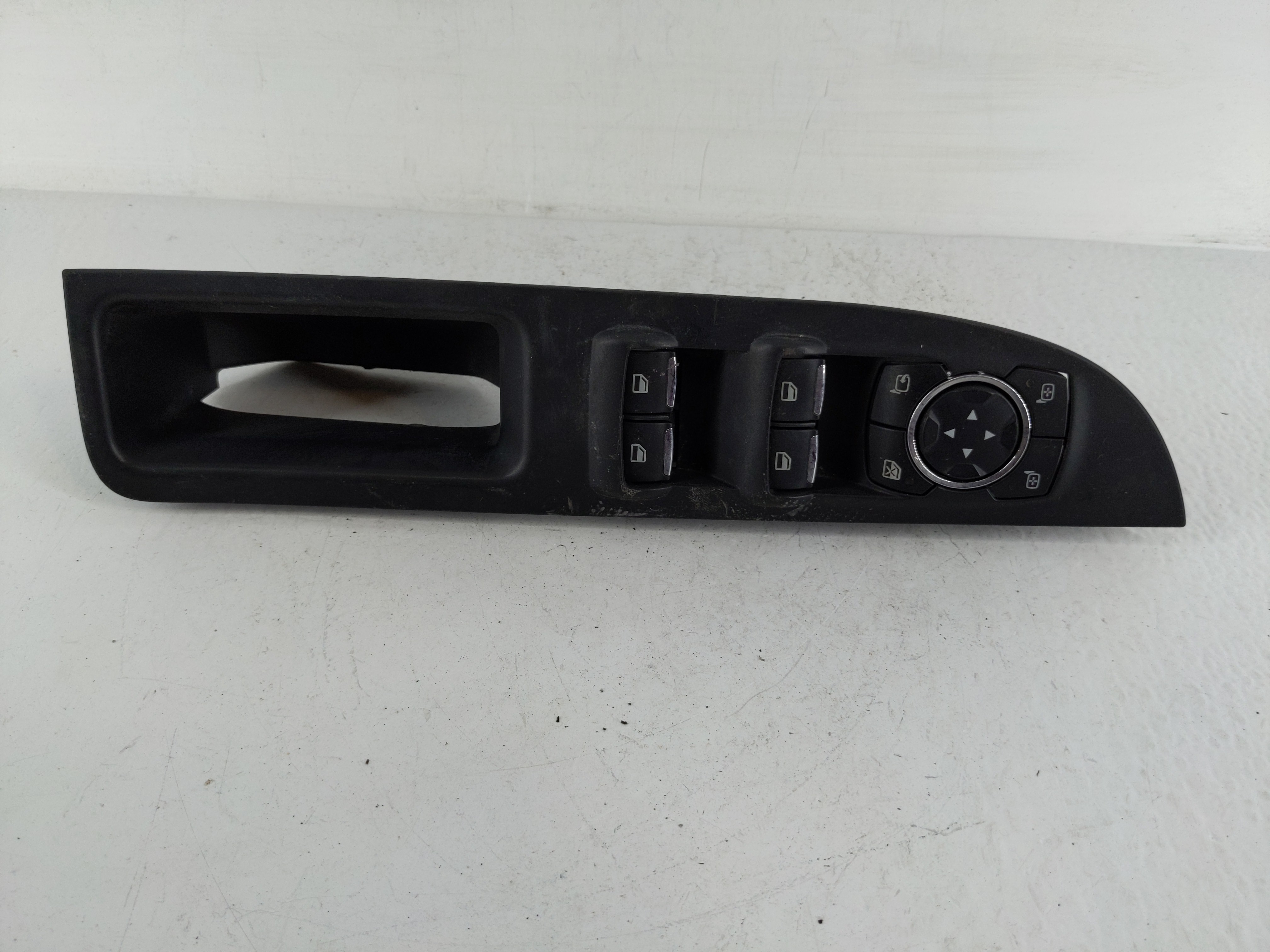 2016 Ford Explorer Driver Left Door Master Power Window Switch 1148005 - Oemusedautoparts1.com