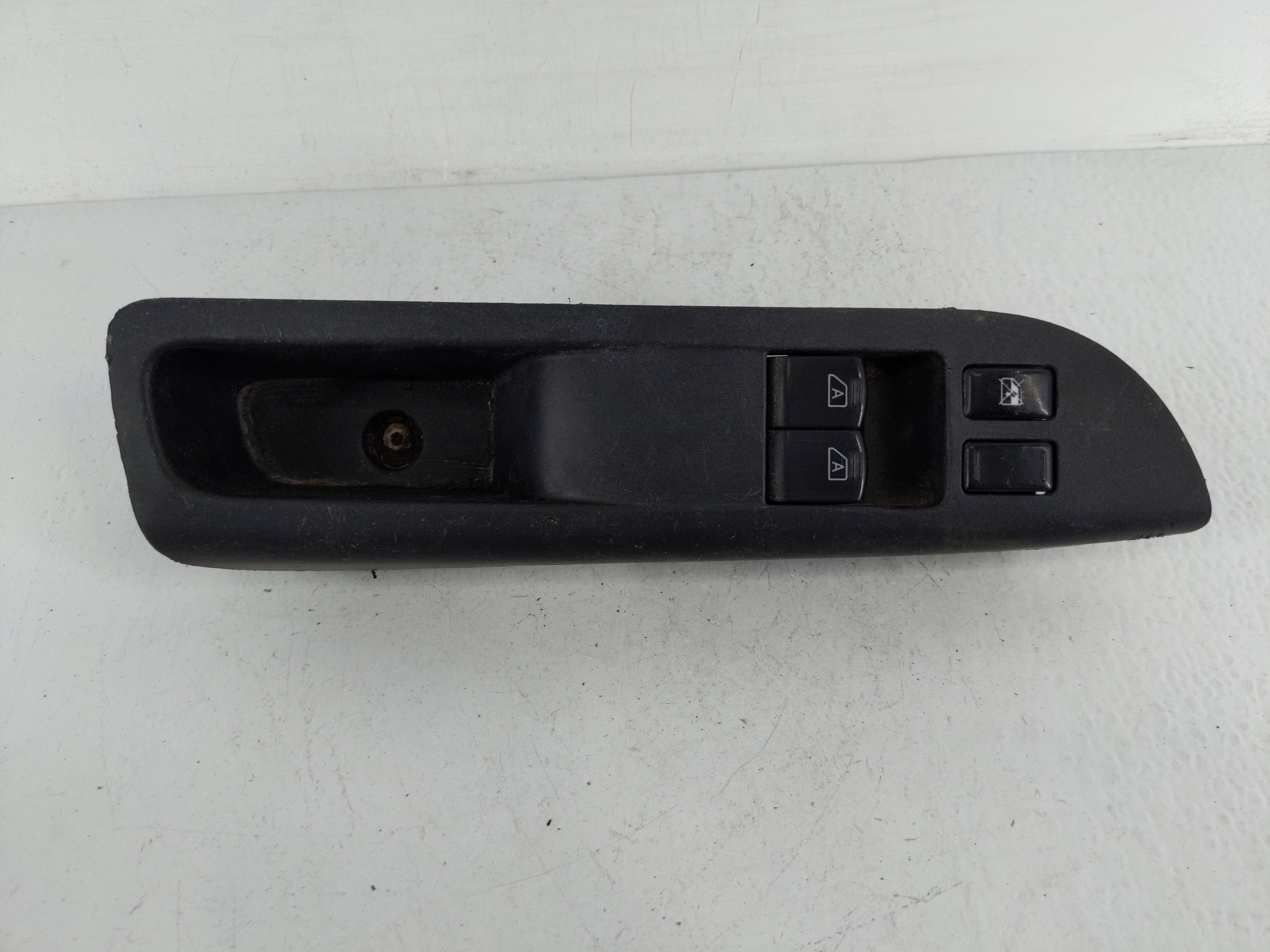 2014-2020 Nissan Nv200 Driver Left Door Master Power Window Switch 1148008 - Oemusedautoparts1.com