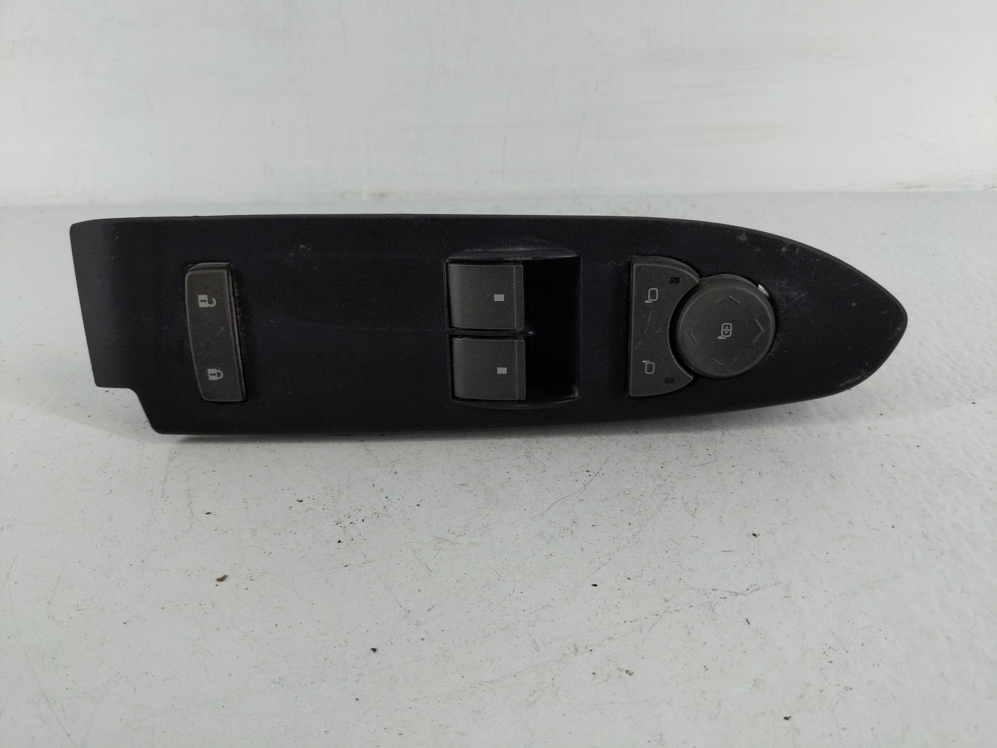 2011-2012 Cadillac Cts Driver Left Door Master Power Window Switch 1148049 - Oemusedautoparts1.com