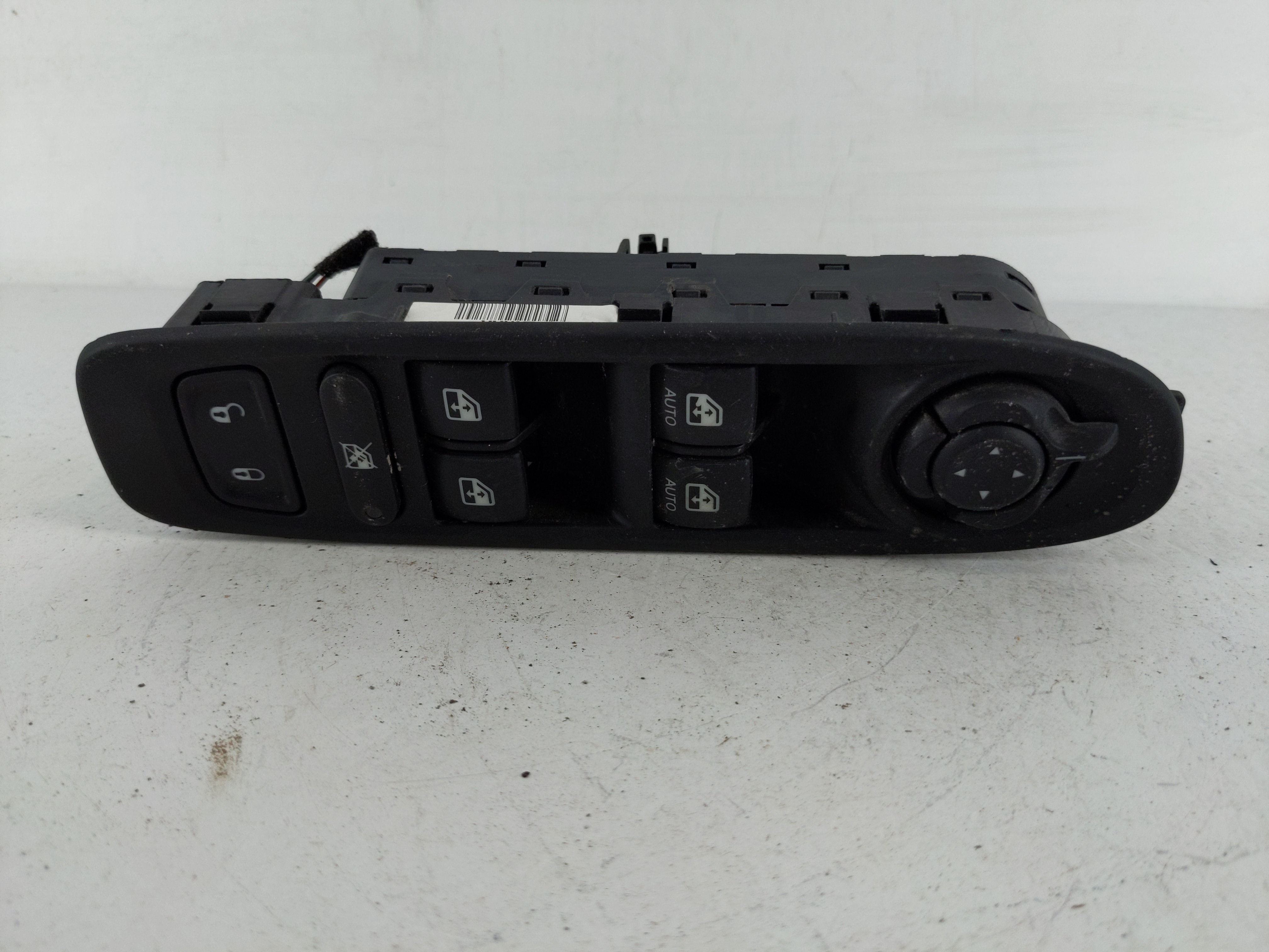 2019 Jeep Compass Driver Left Door Master Power Window Switch 1148050 - Oemusedautoparts1.com