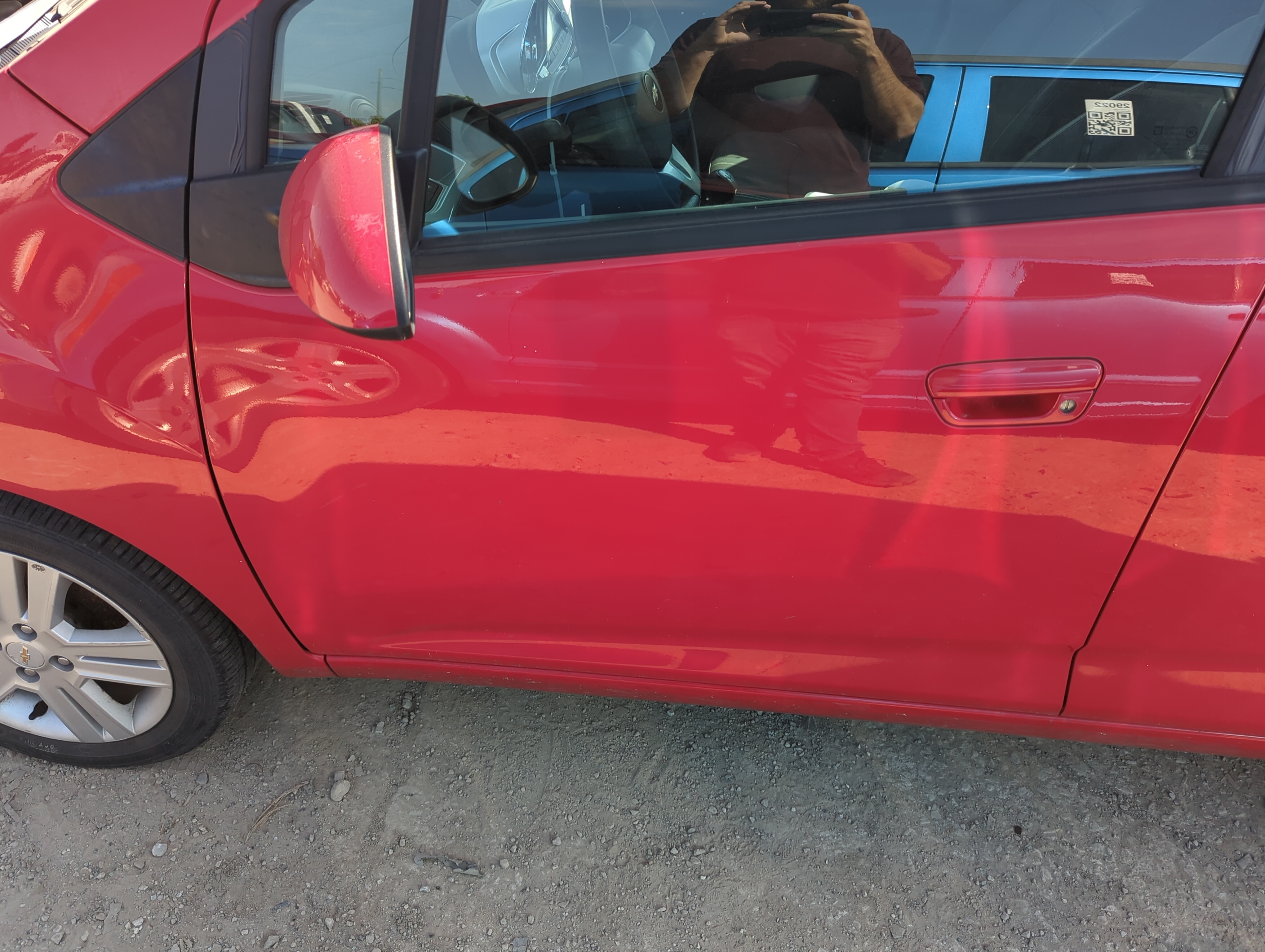 2013-2016 Chevrolet Spark Driver Front Door Oem 1148225 - Oemusedautoparts1.com