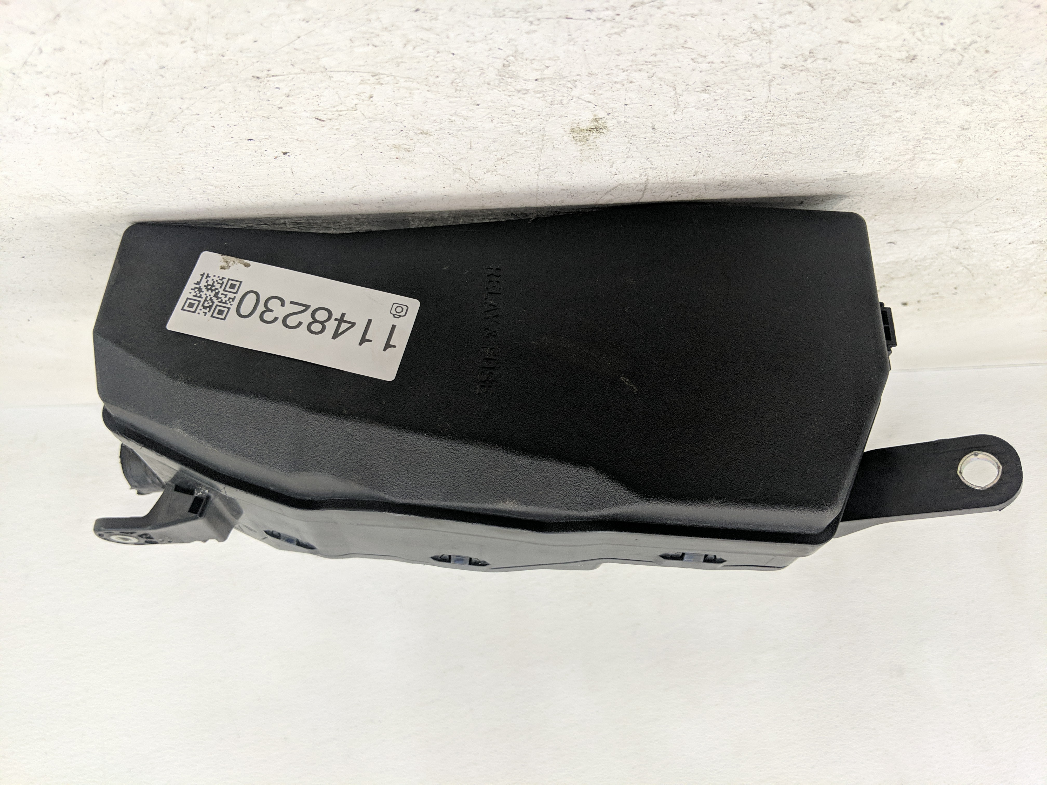 2018-2022 Toyota Camry Fusebox Fuse Box Relay Module 82620-33130 1148230 - Oemusedautoparts1.com