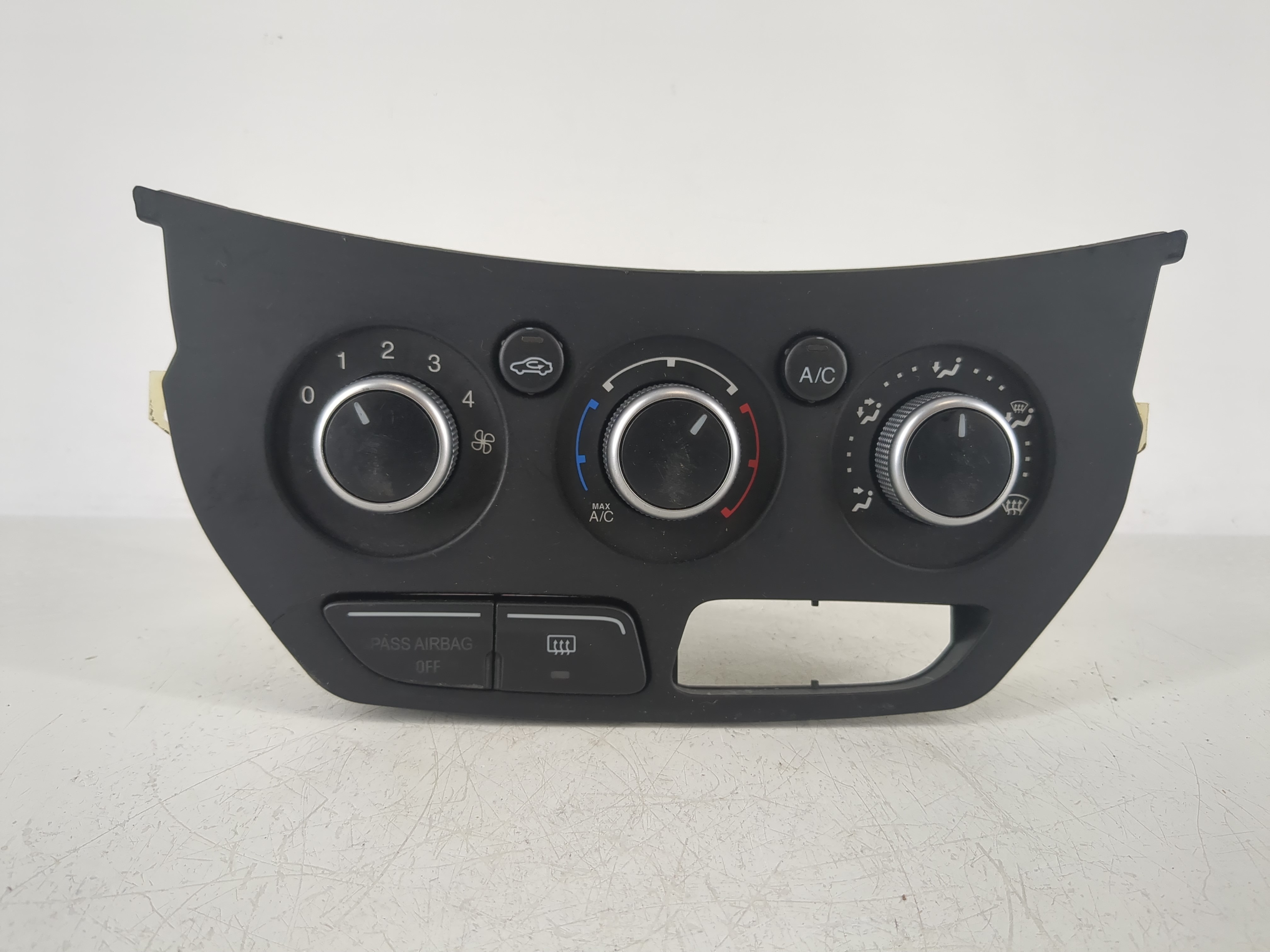 2013-2016 Ford Escape Ac Heater Climate Control Cj5t-19980-ck 1148238 - Oemusedautoparts1.com