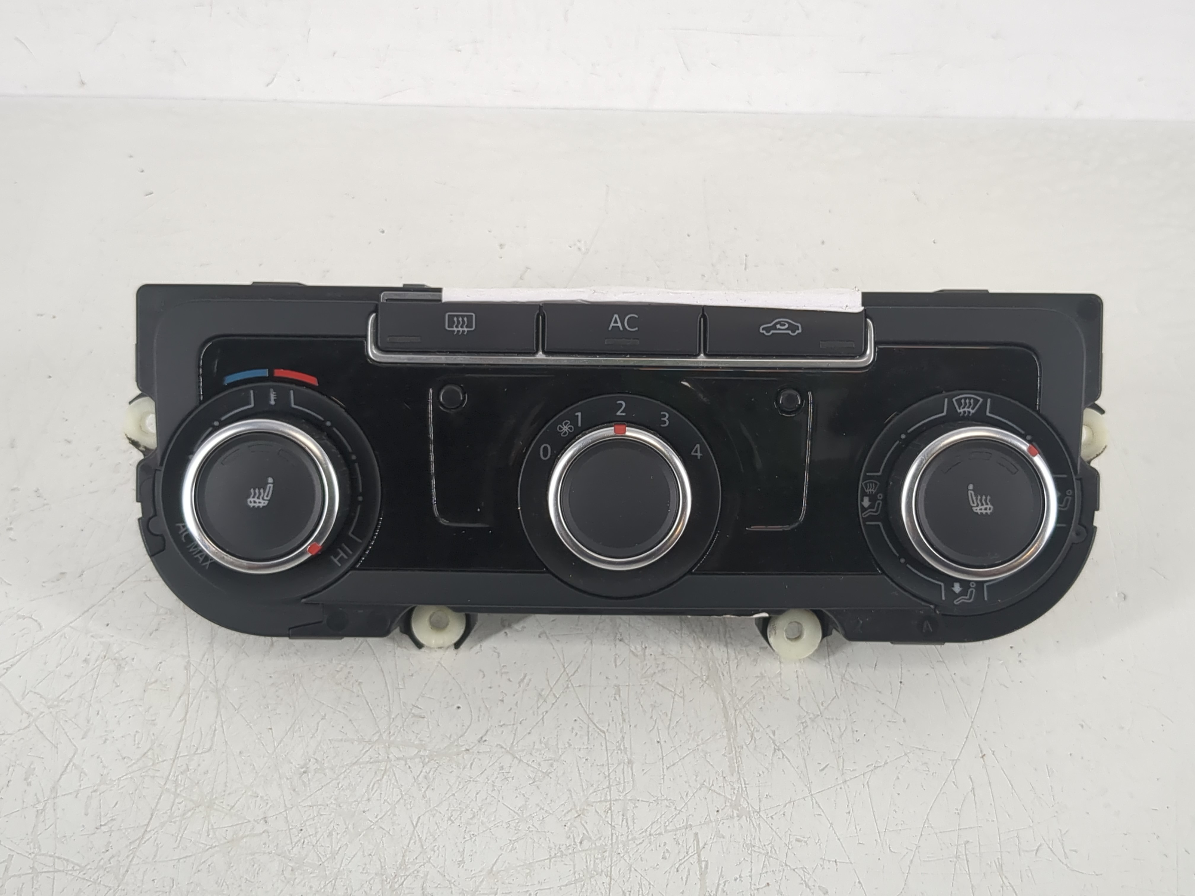 2012-2012 Volkswagen Tiguan Ac Heater Climate Control 5hb 009 751 1148241 - Oemusedautoparts1.com