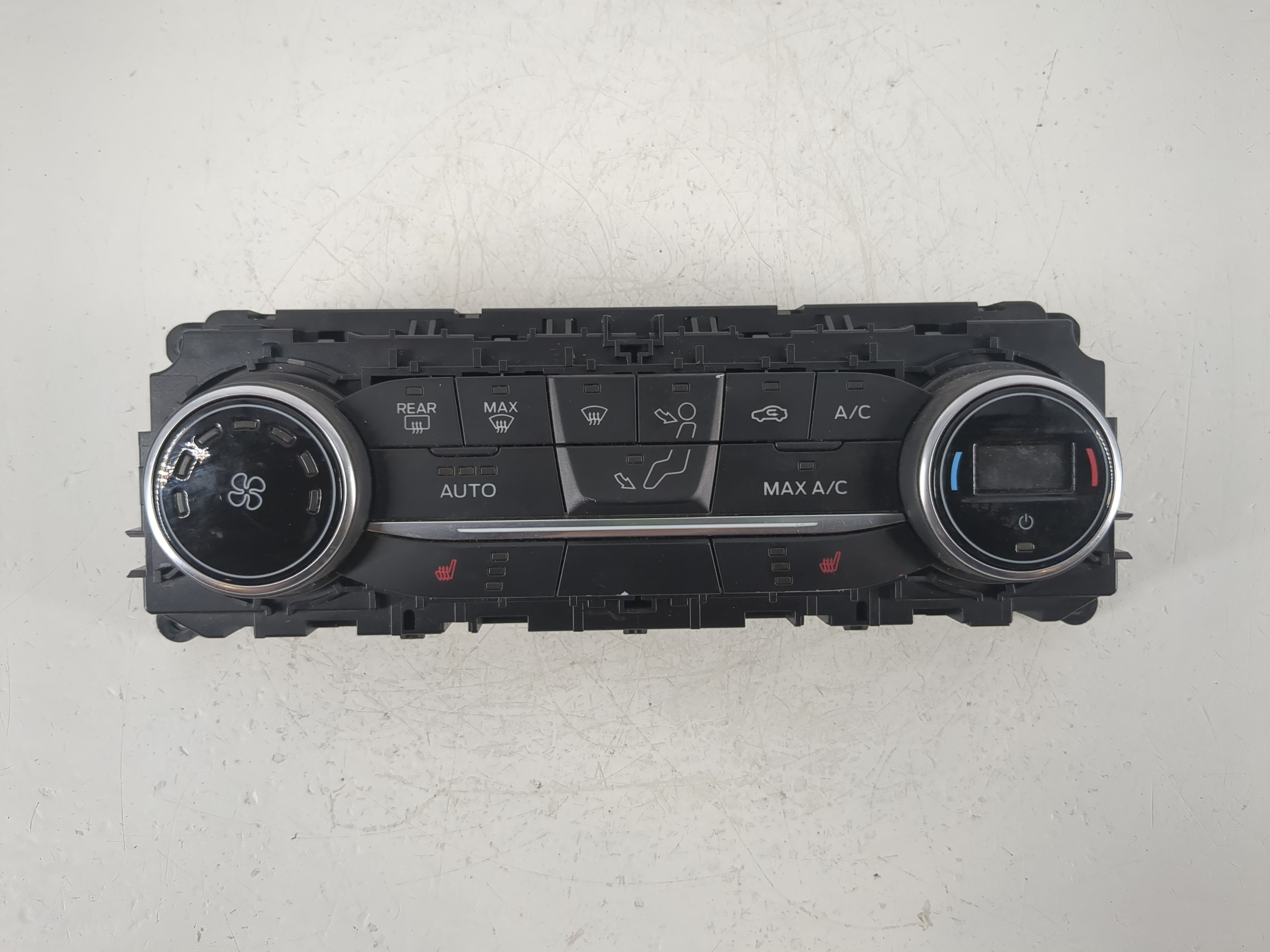 2018-2020 Ford Ecosport Ac Heater Climate Control Gn15-18612-cg 1148242 - Oemusedautoparts1.com