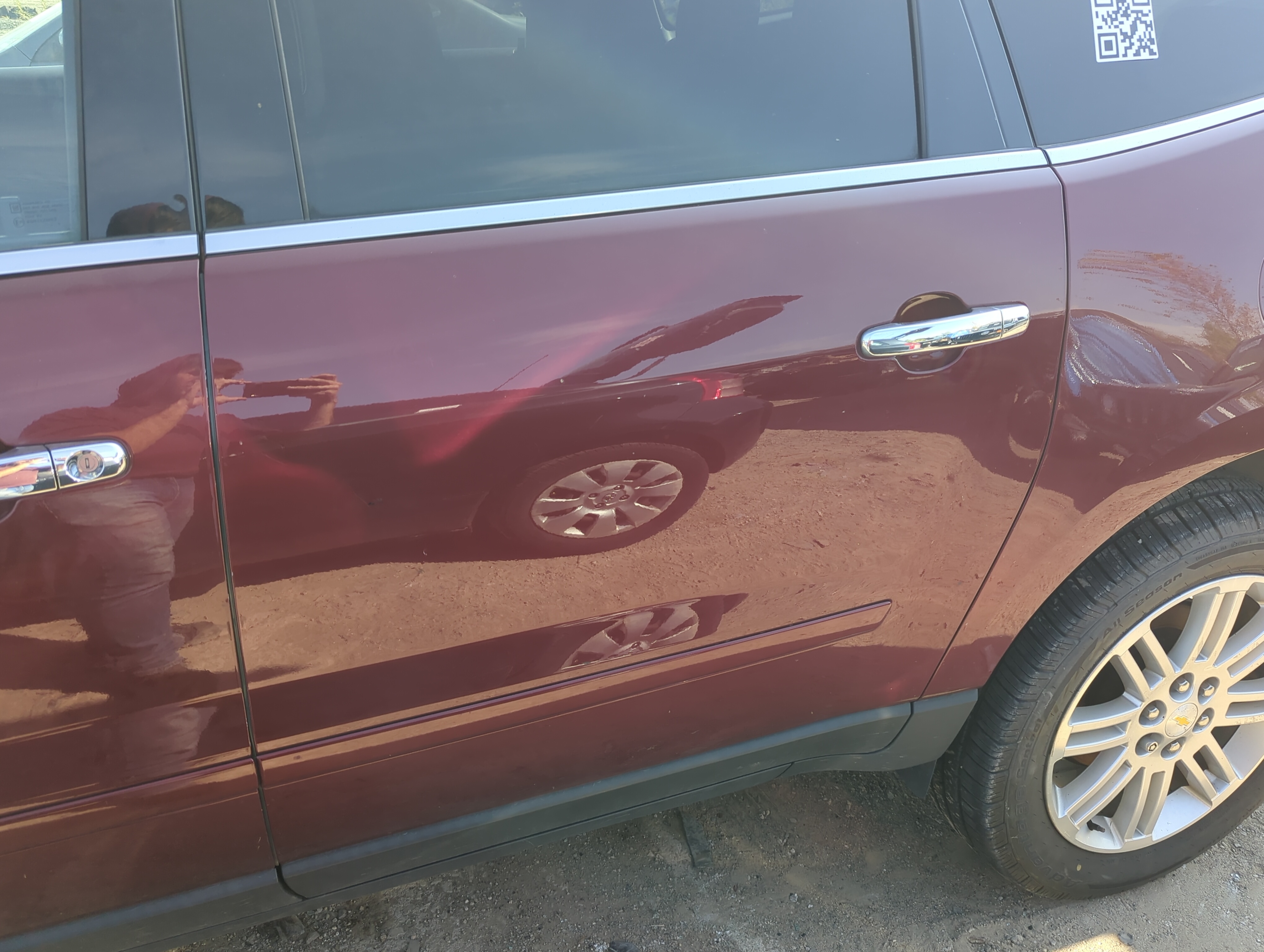 Picture of 2015 Chevrolet Traverse Driver Rear Door Oem 1148324