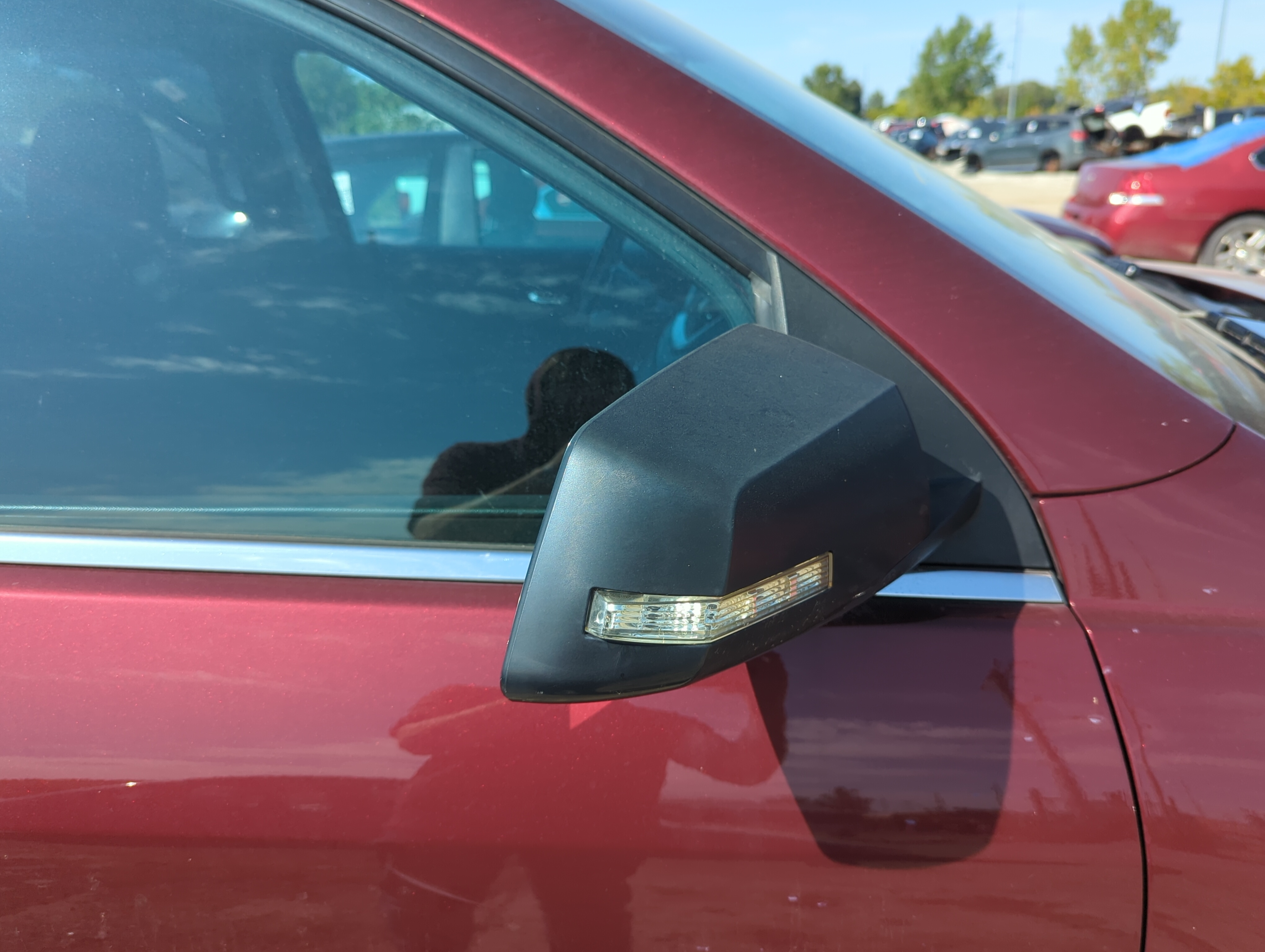 2015-2017 Chevrolet Traverse Passenger Right Side View Power Door Mirror 1148393 - Oemusedautoparts1.com