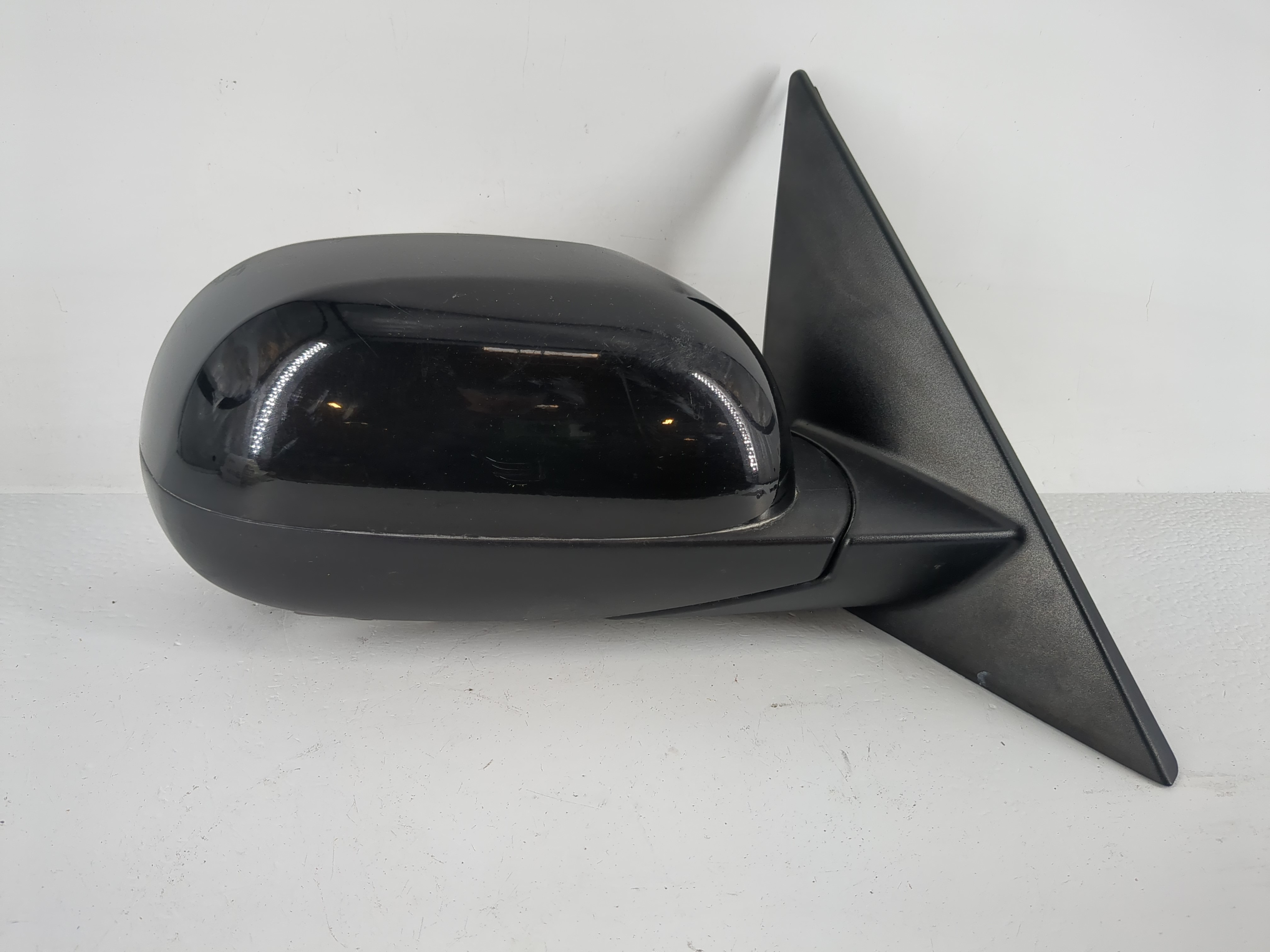 2014-2019 Kia Soul Passenger Right Side View Power Door Mirror Black 1148443 - Oemusedautoparts1.com