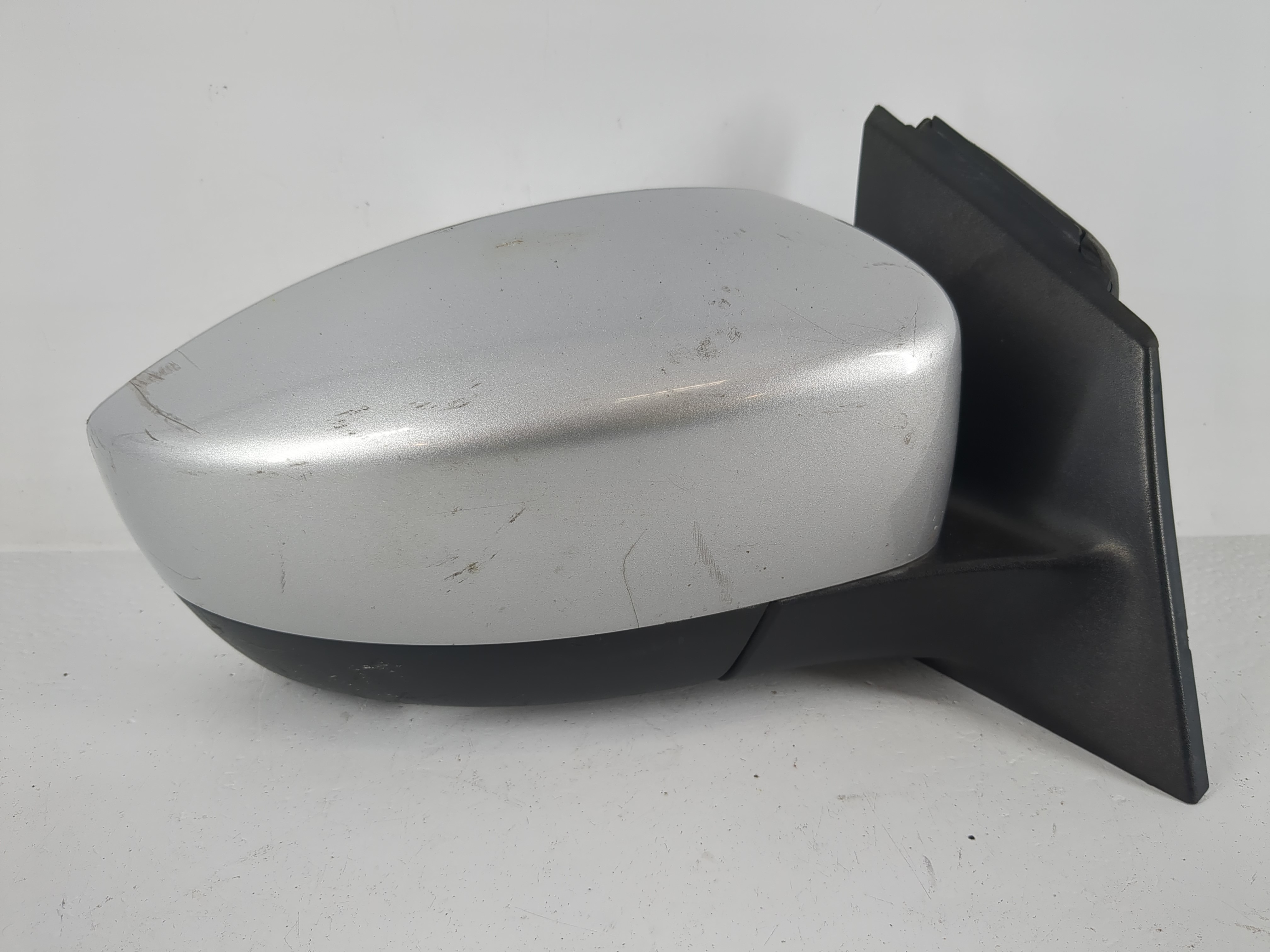 2018-2018 Ford Focus Passenger Right Side View Manual Door Mirror 1148479 - Oemusedautoparts1.com