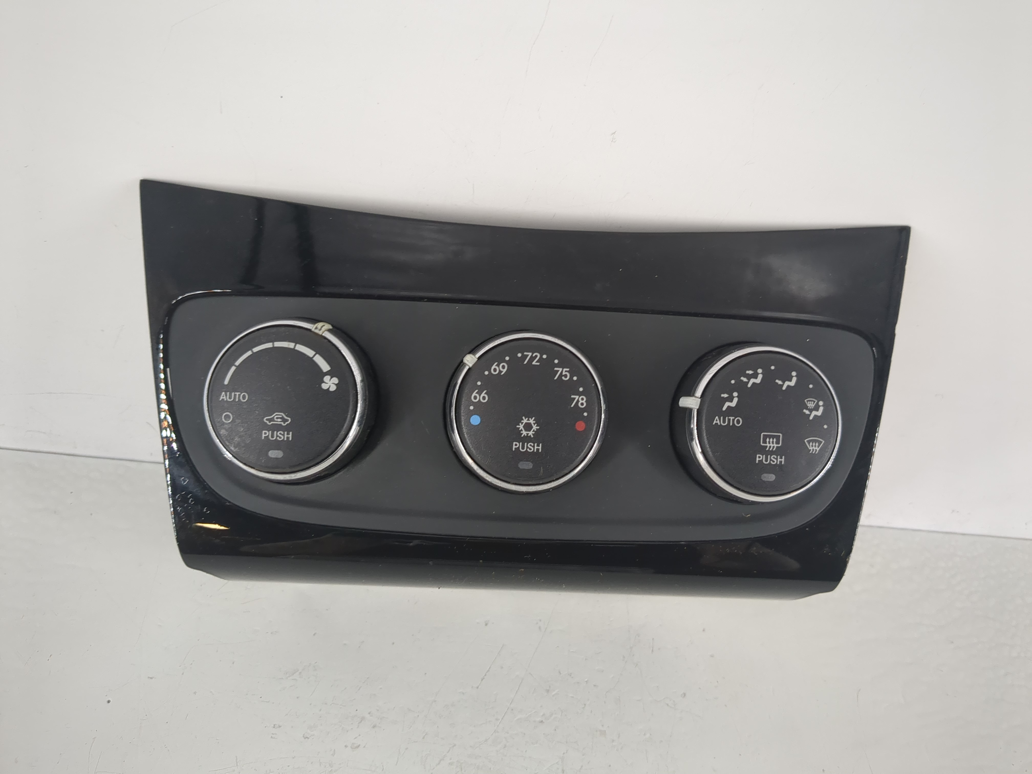 Picture of 2011-2014 Chrysler 200 Ac Heater Climate Control 1sw68dx8ab 1148489