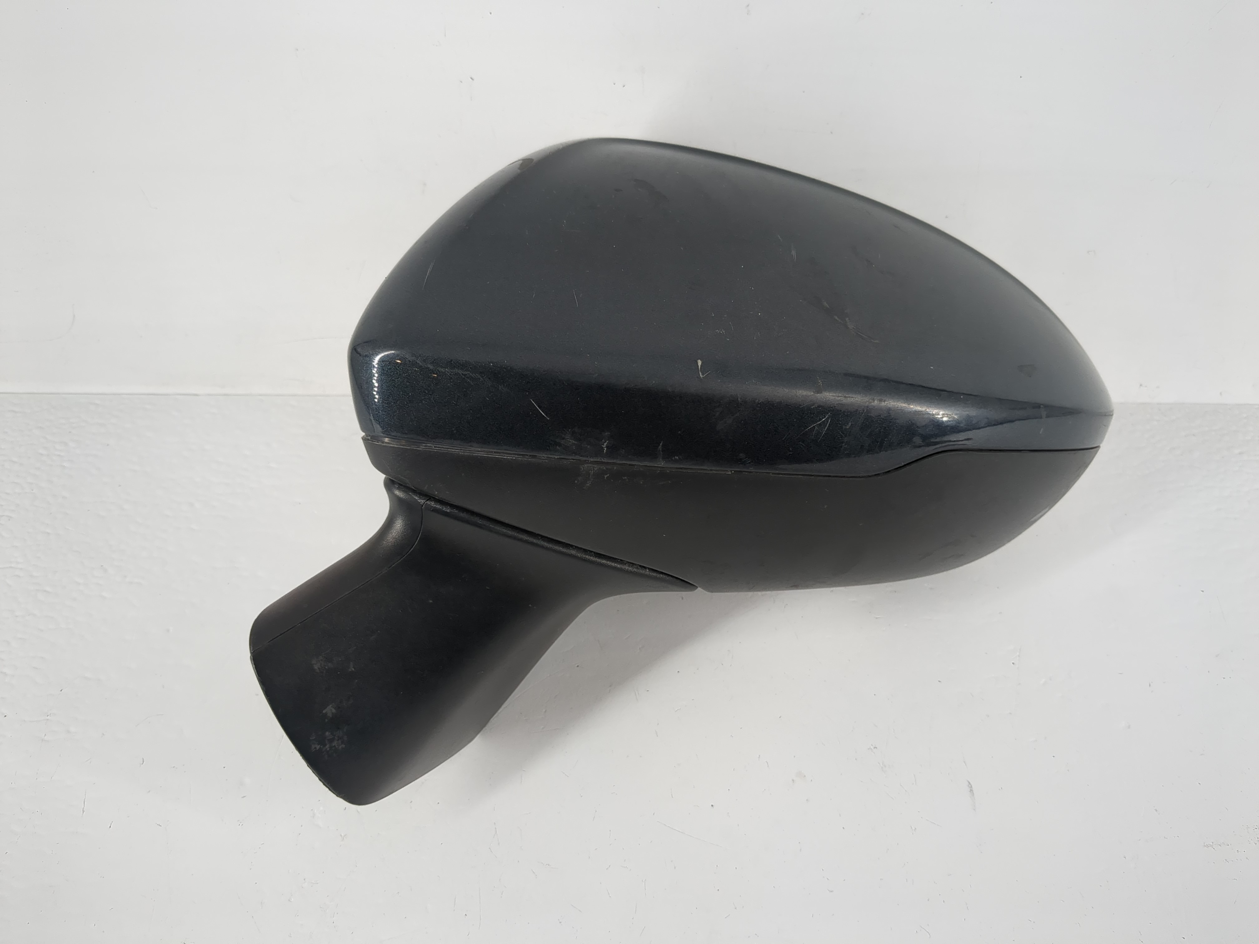 2016-2019 Chevrolet Cruze Driver Left Side View Power Door Mirror Gray 1148517 - Oemusedautoparts1.com