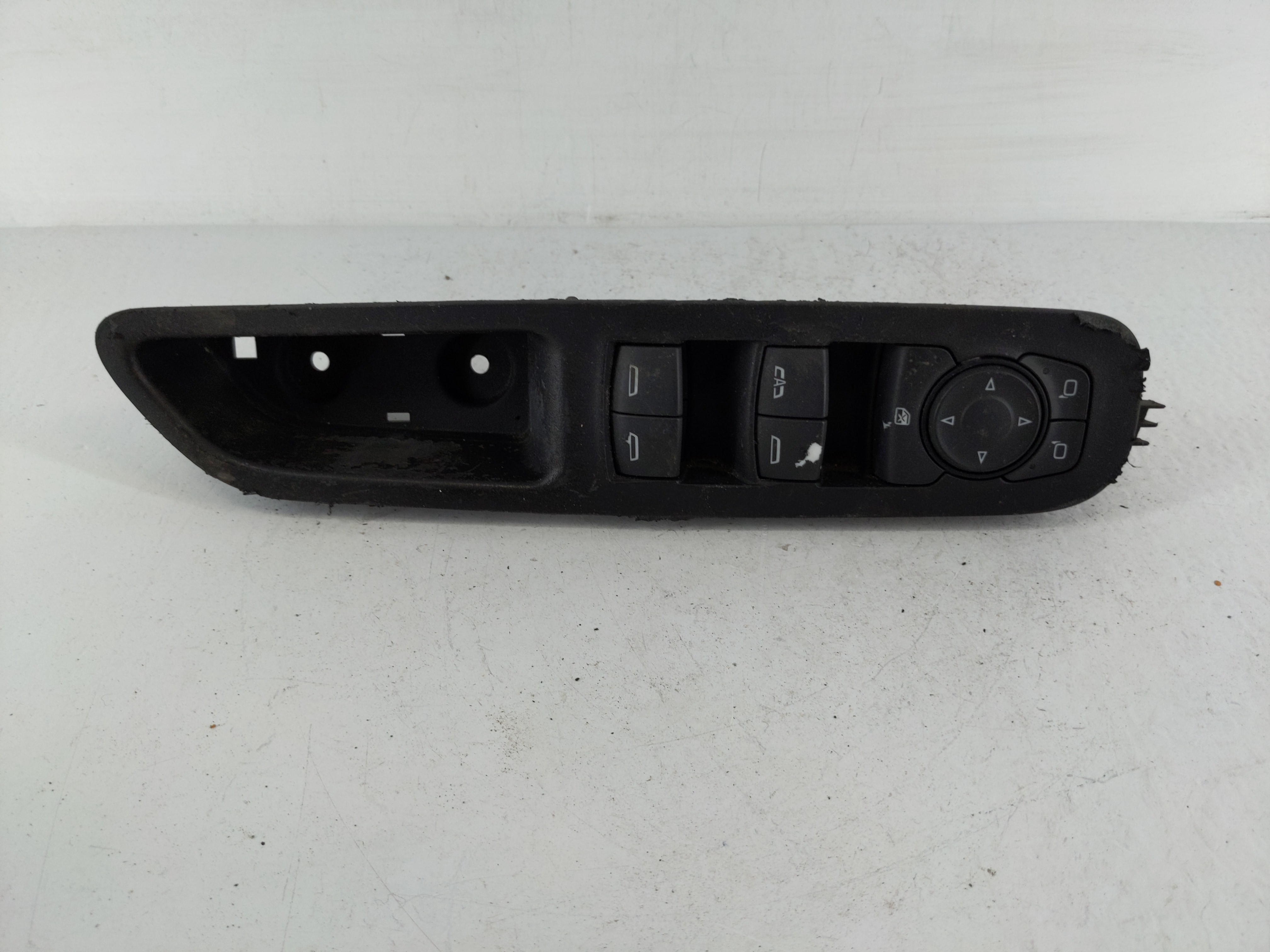Gmc Terrain Driver Left Door Master Power Window Switch 84151775 1148593 - Oemusedautoparts1.com
