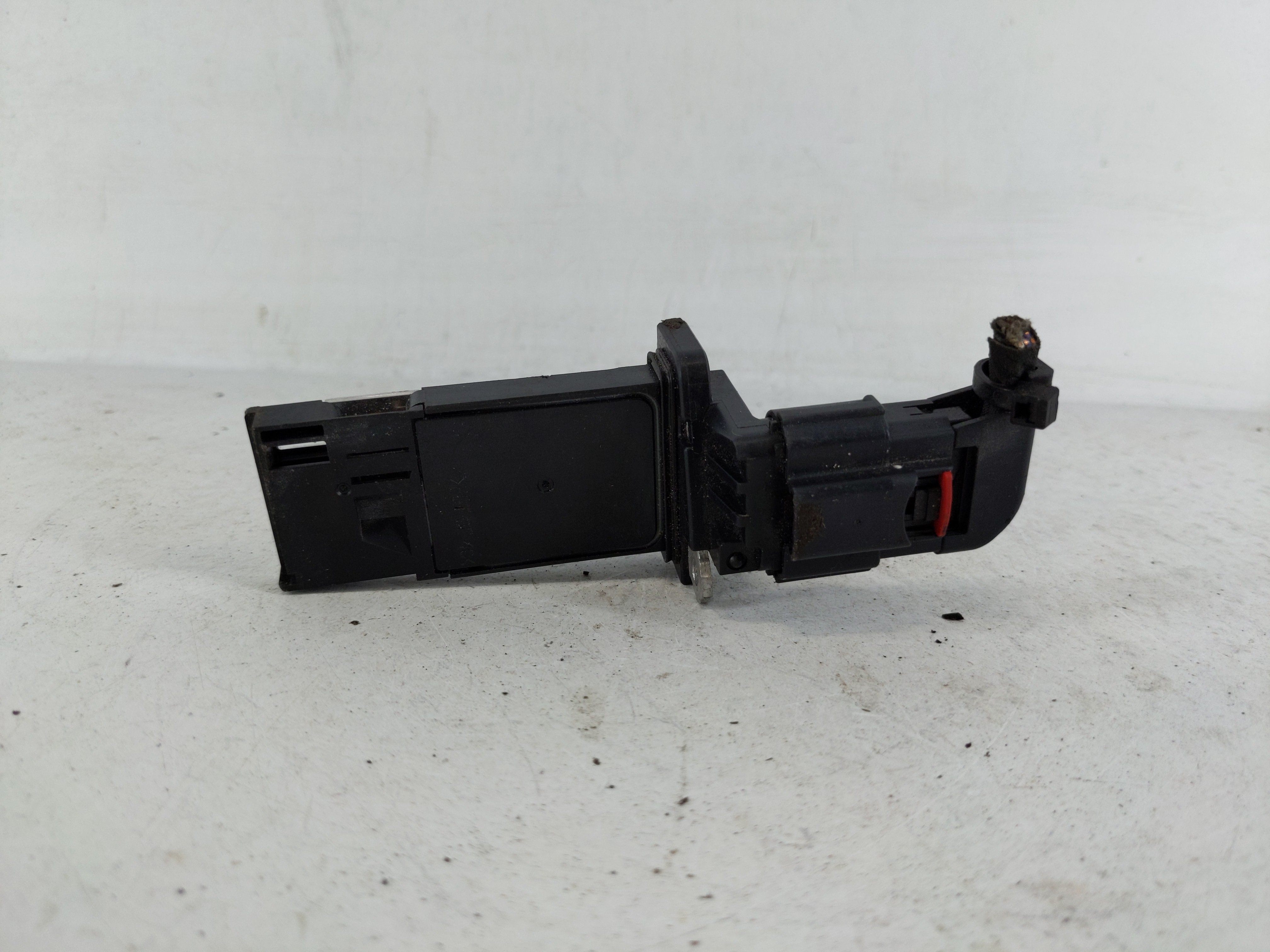 2013-2015 Nissan Sentra Mass Air Flow Meter Maf 1148632 - Oemusedautoparts1.com