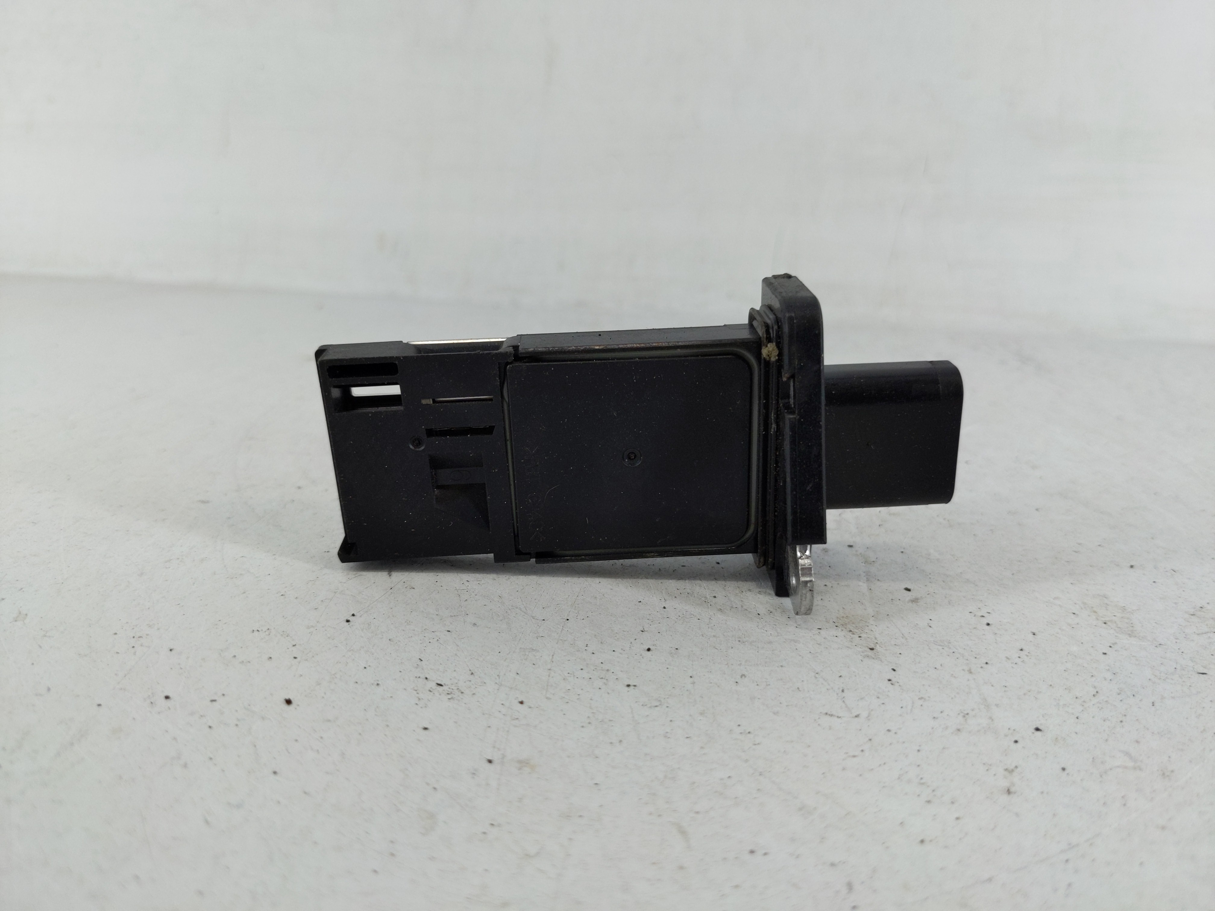 2004-2014 Ford E-150 Mass Air Flow Meter Maf 1148647 - Oemusedautoparts1.com