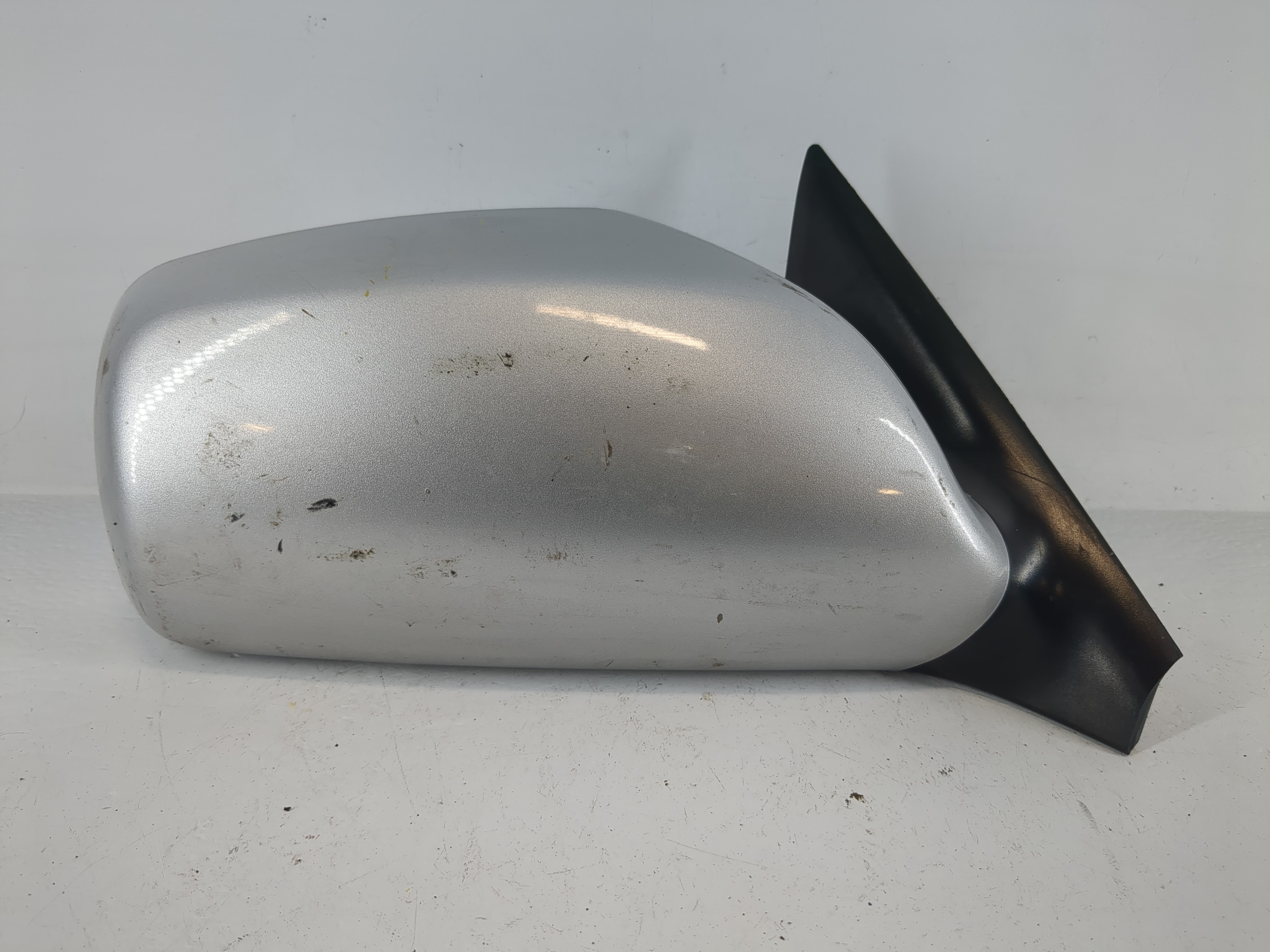 2007-2011 Toyota Camry Passenger Right Side View Power Door Mirror 1148700 - Oemusedautoparts1.com