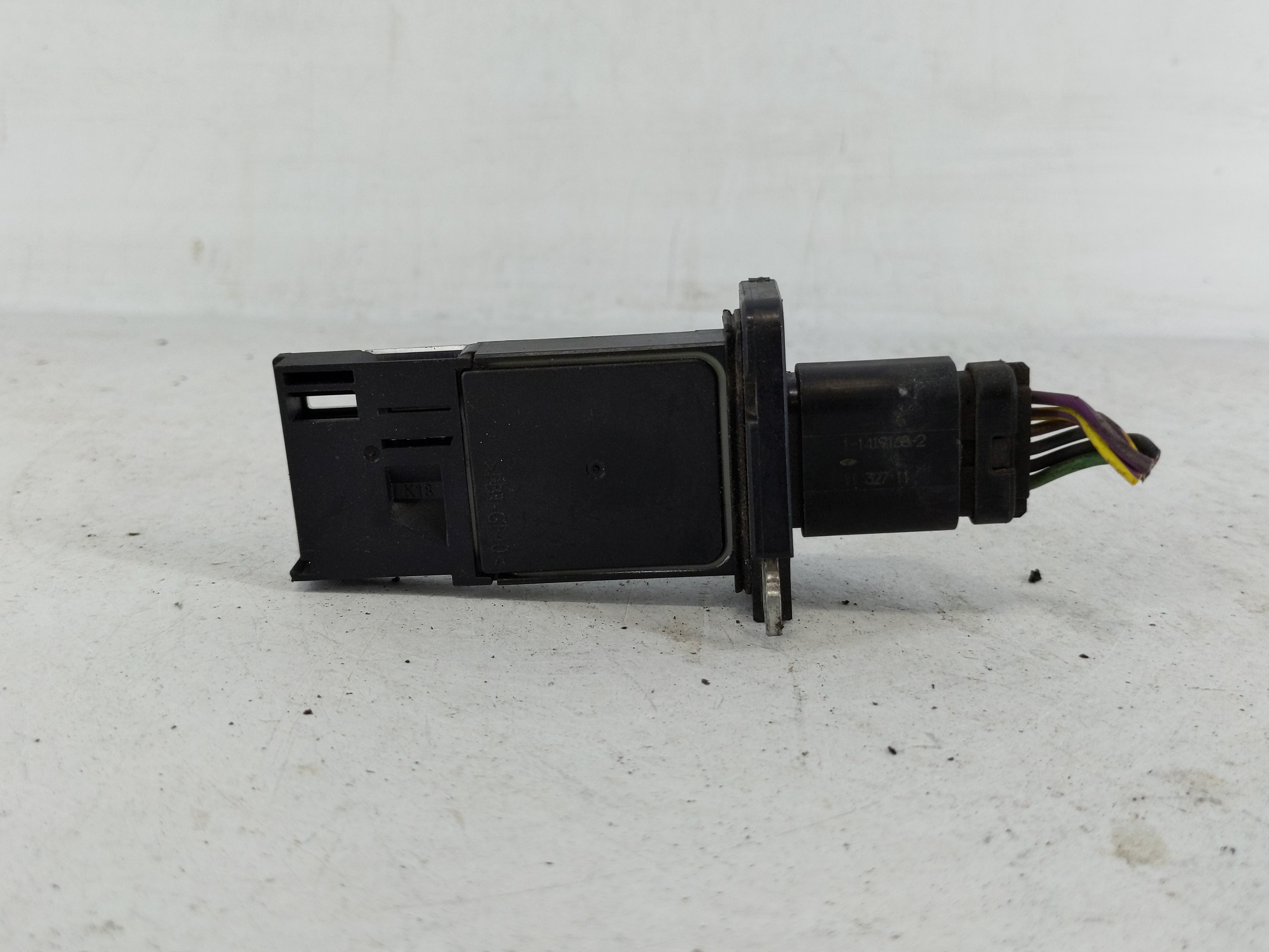 2005-2012 Ford Escape Mass Air Flow Meter Maf 1148717 - Oemusedautoparts1.com