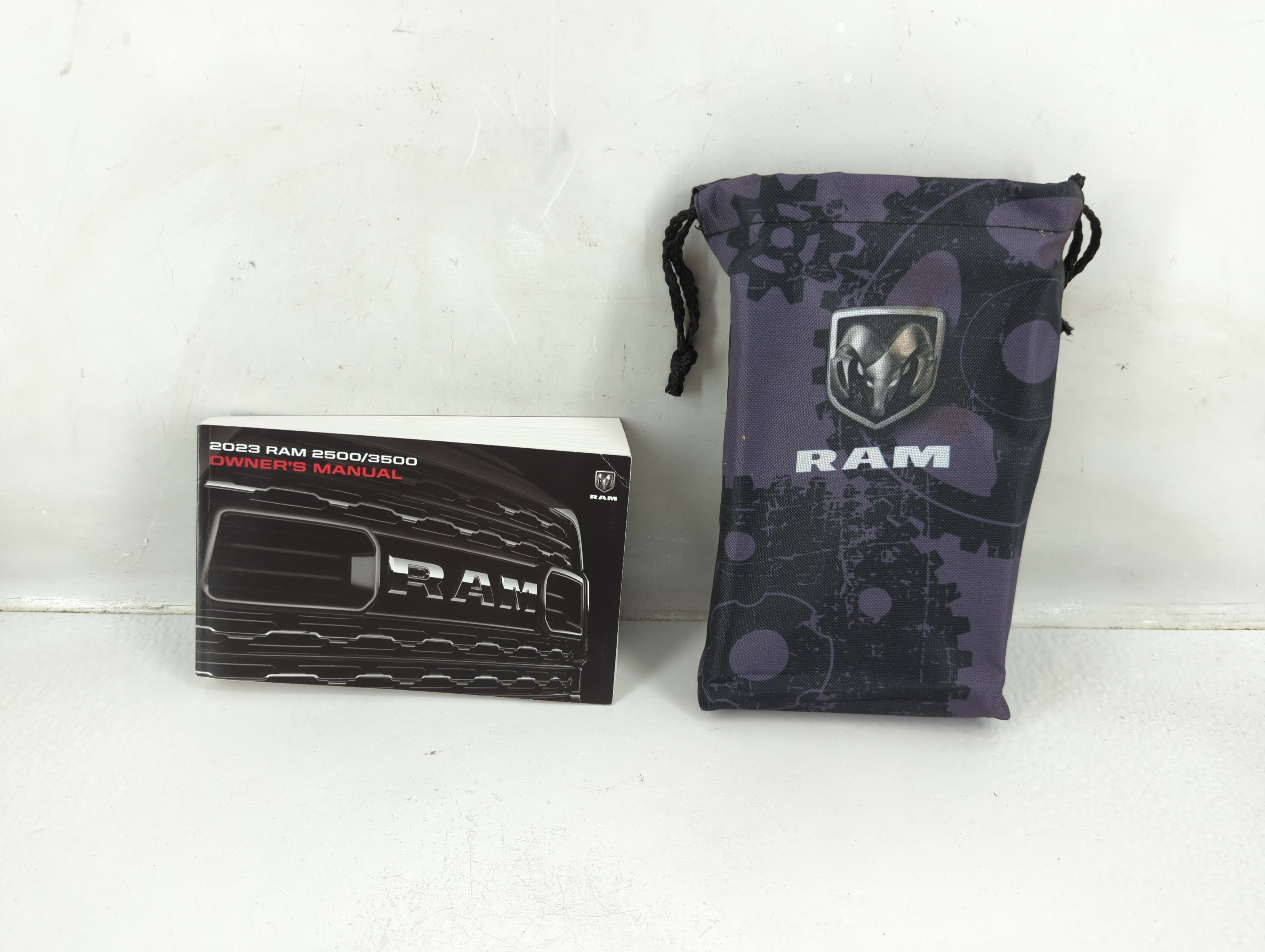 2023 Dodge Ram 2500 Owners Manual Book Guide 1148726 - Oemusedautoparts1.com