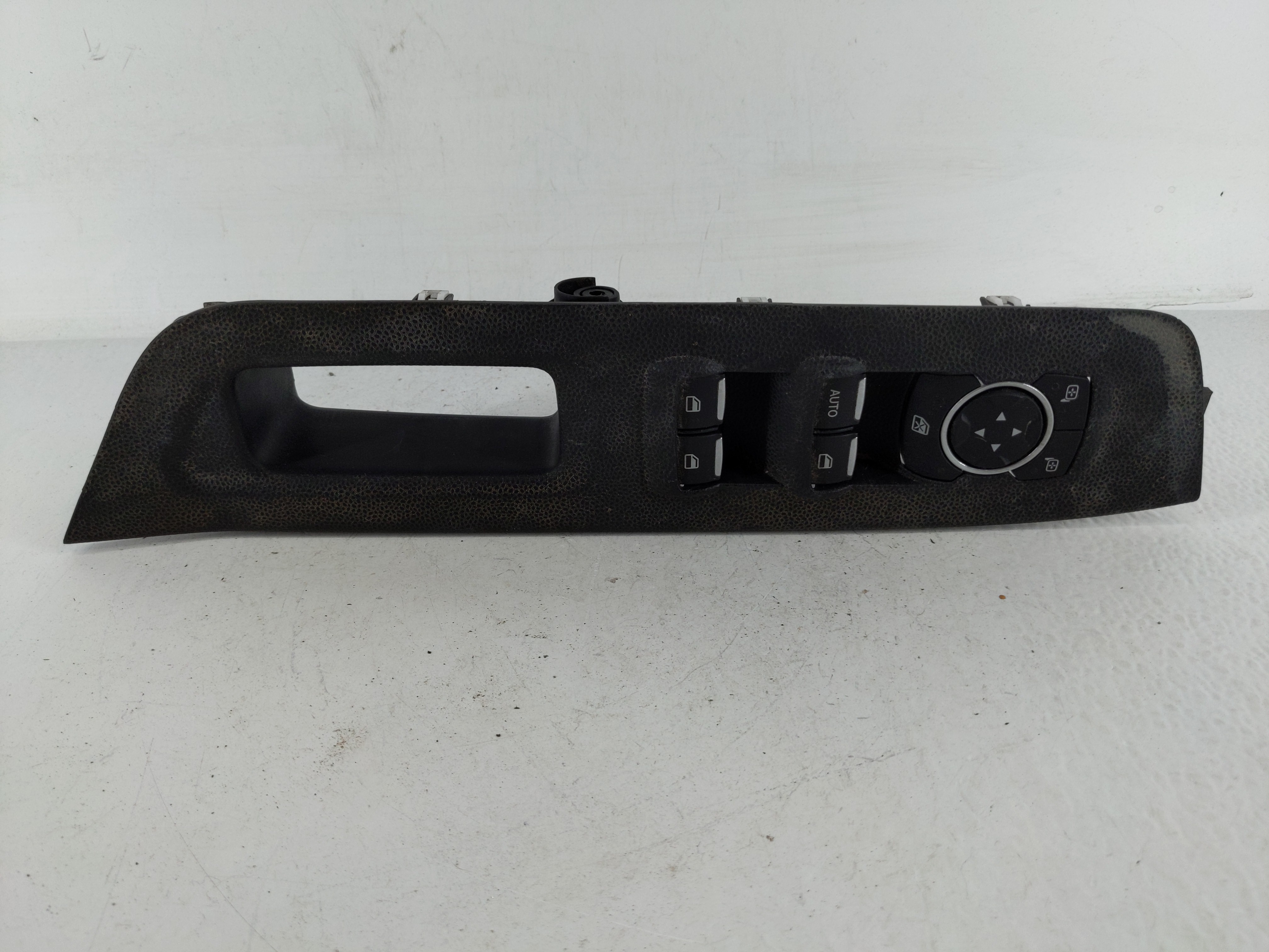 2018-2022 Ford Ecosport Driver Left Door Master Power Window Switch 1148794 - Oemusedautoparts1.com