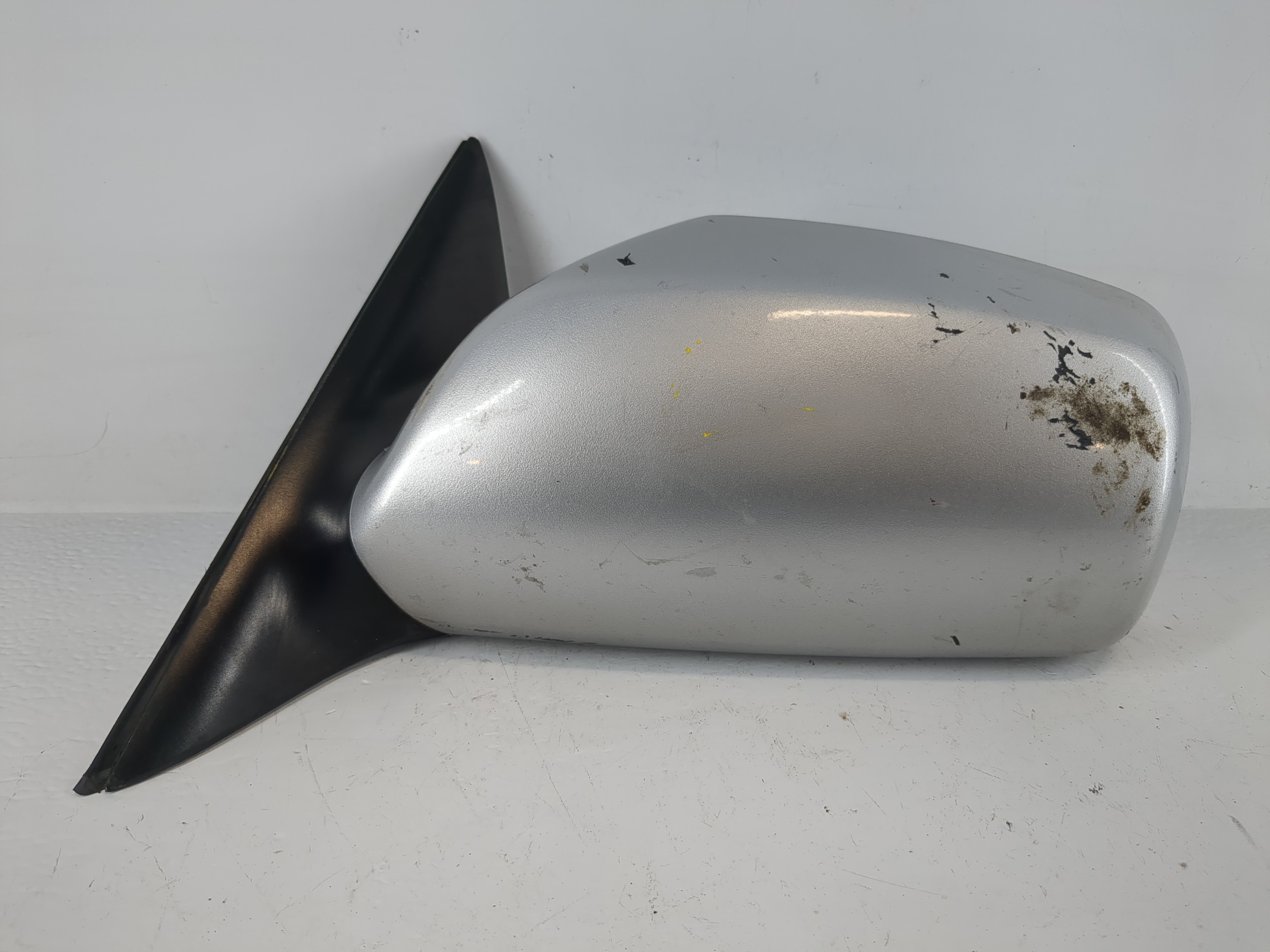 2007-2011 Toyota Camry Driver Left Side View Power Door Mirror Silver 1148809 - Oemusedautoparts1.com