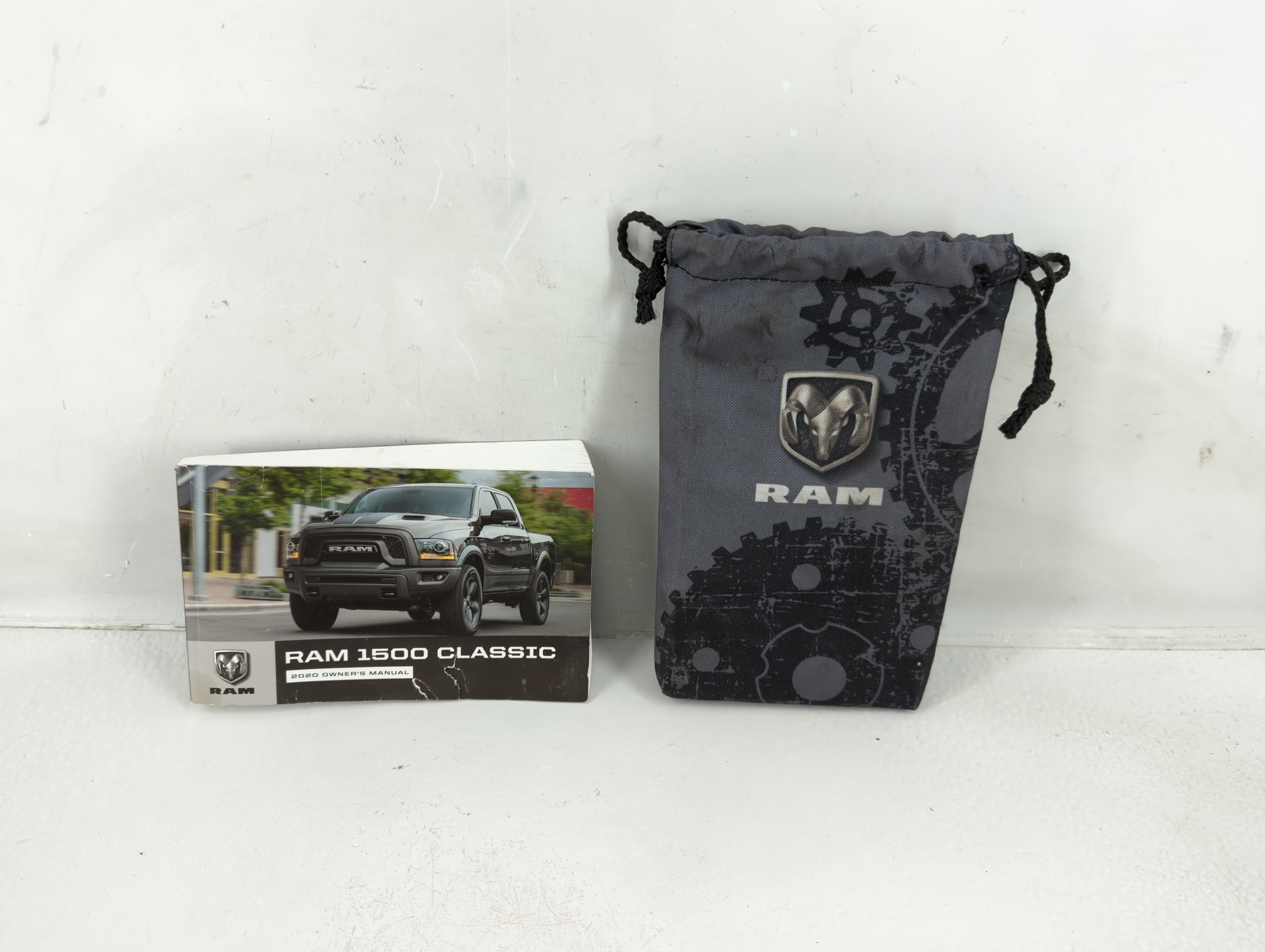 Picture of 2020 Dodge Ram 1500 Owners Manual Book Guide 1148866