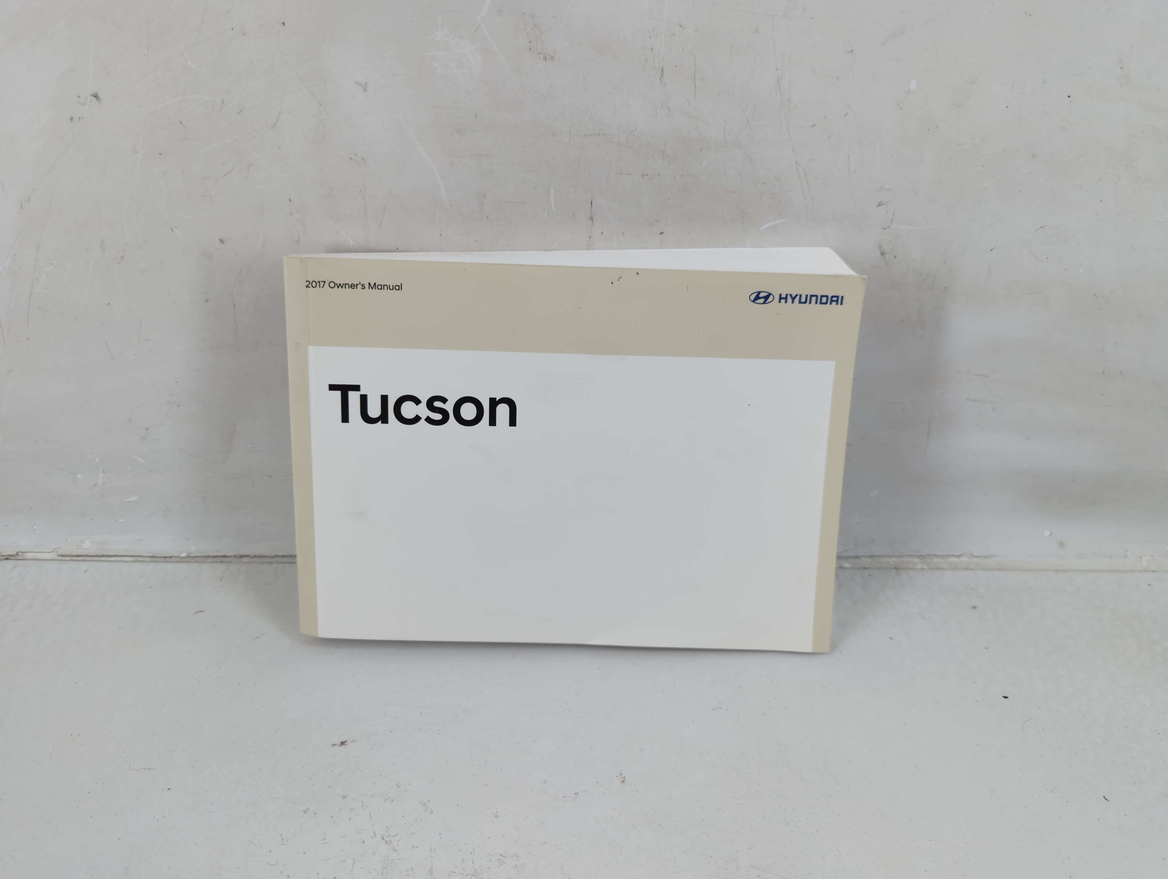 Picture of 2017 Hyundai Tucson Owners Manual Book Guide 1148870