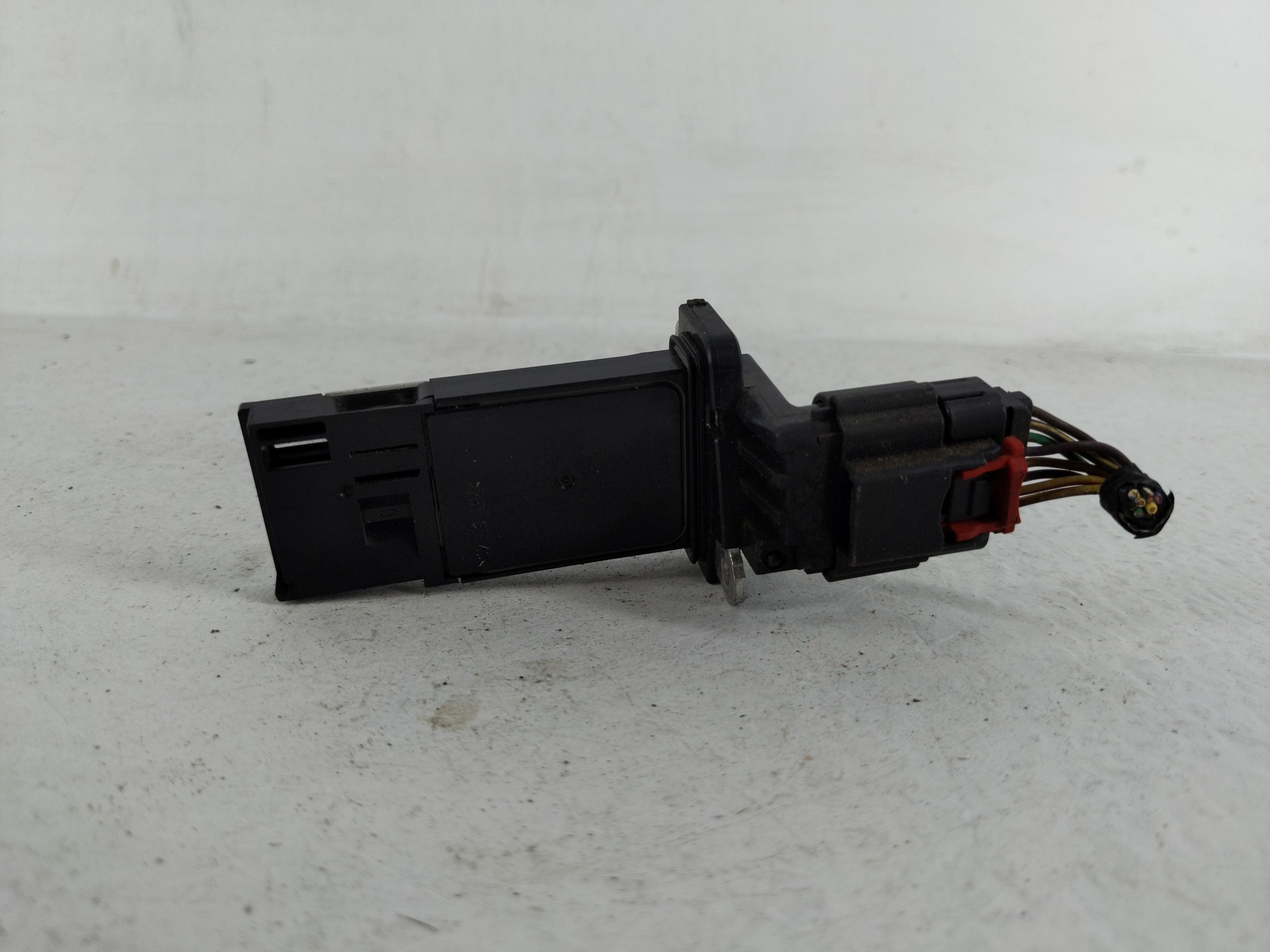 2012-2016 Cadillac Srx Mass Air Flow Meter Maf 1148902 - Oemusedautoparts1.com