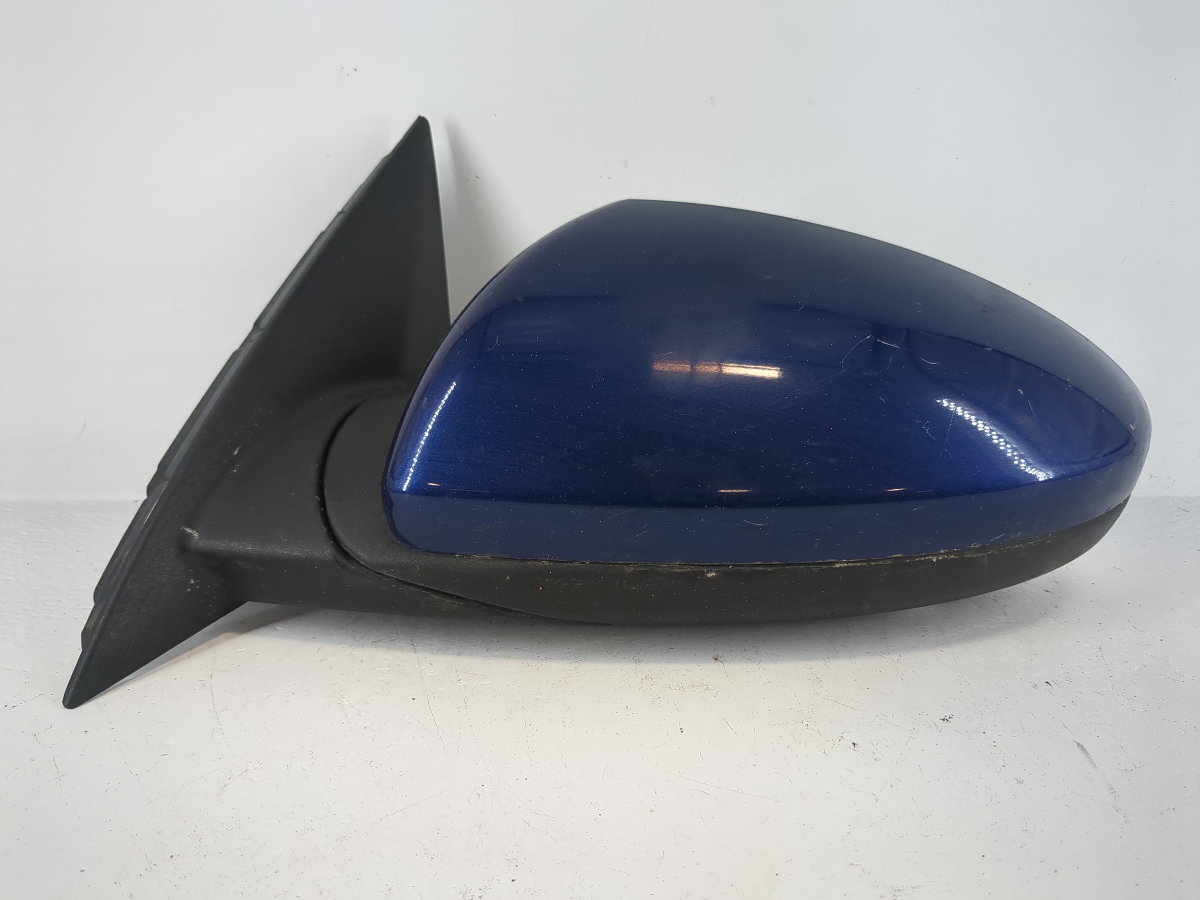 2019-2022 Kia Forte Driver Left Side View Power Door Mirror Blue 1148911 - Oemusedautoparts1.com