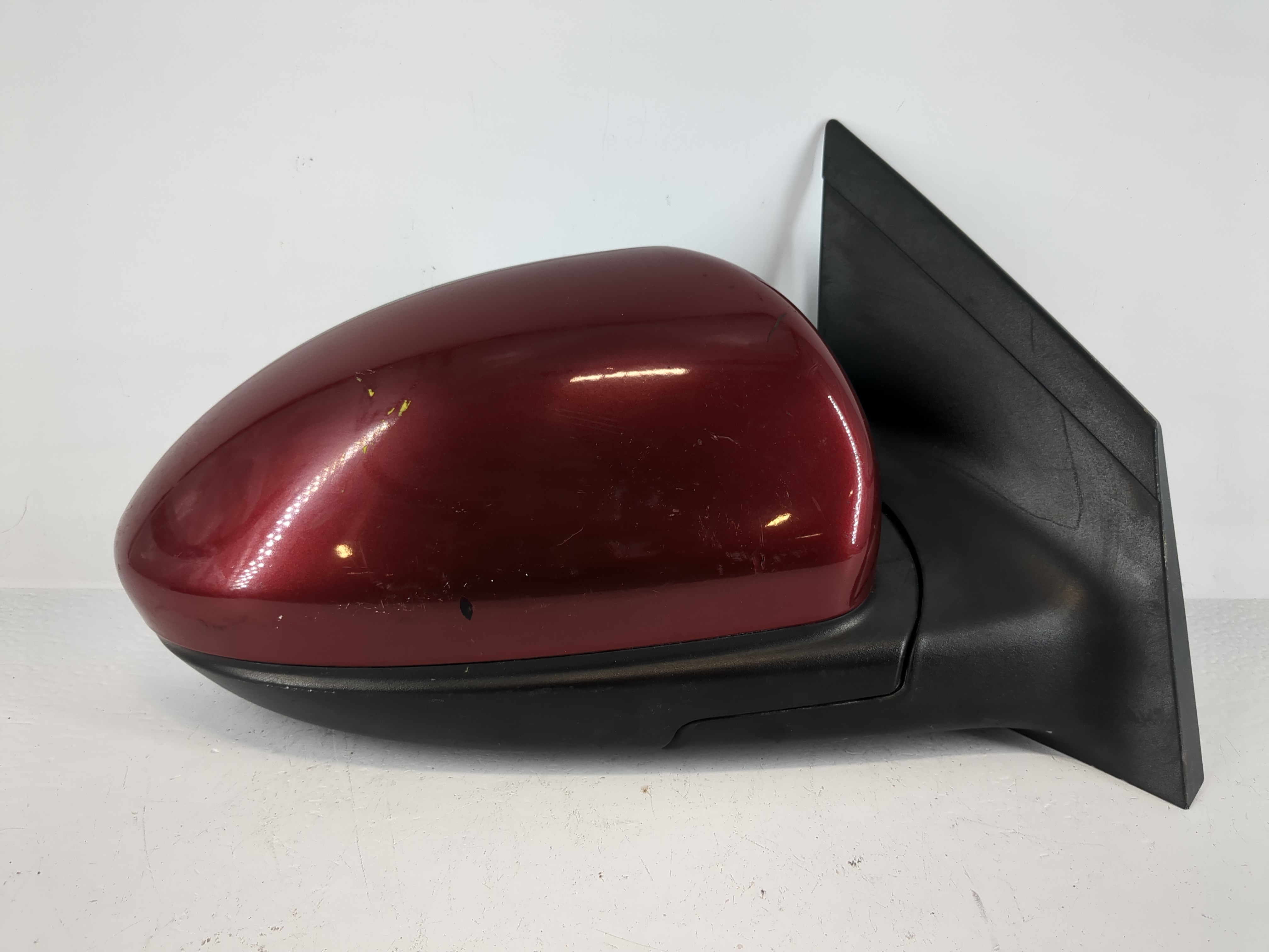 2011-2016 Chevrolet Cruze Passenger Right Side View Power Door Mirror 1148912 - Oemusedautoparts1.com