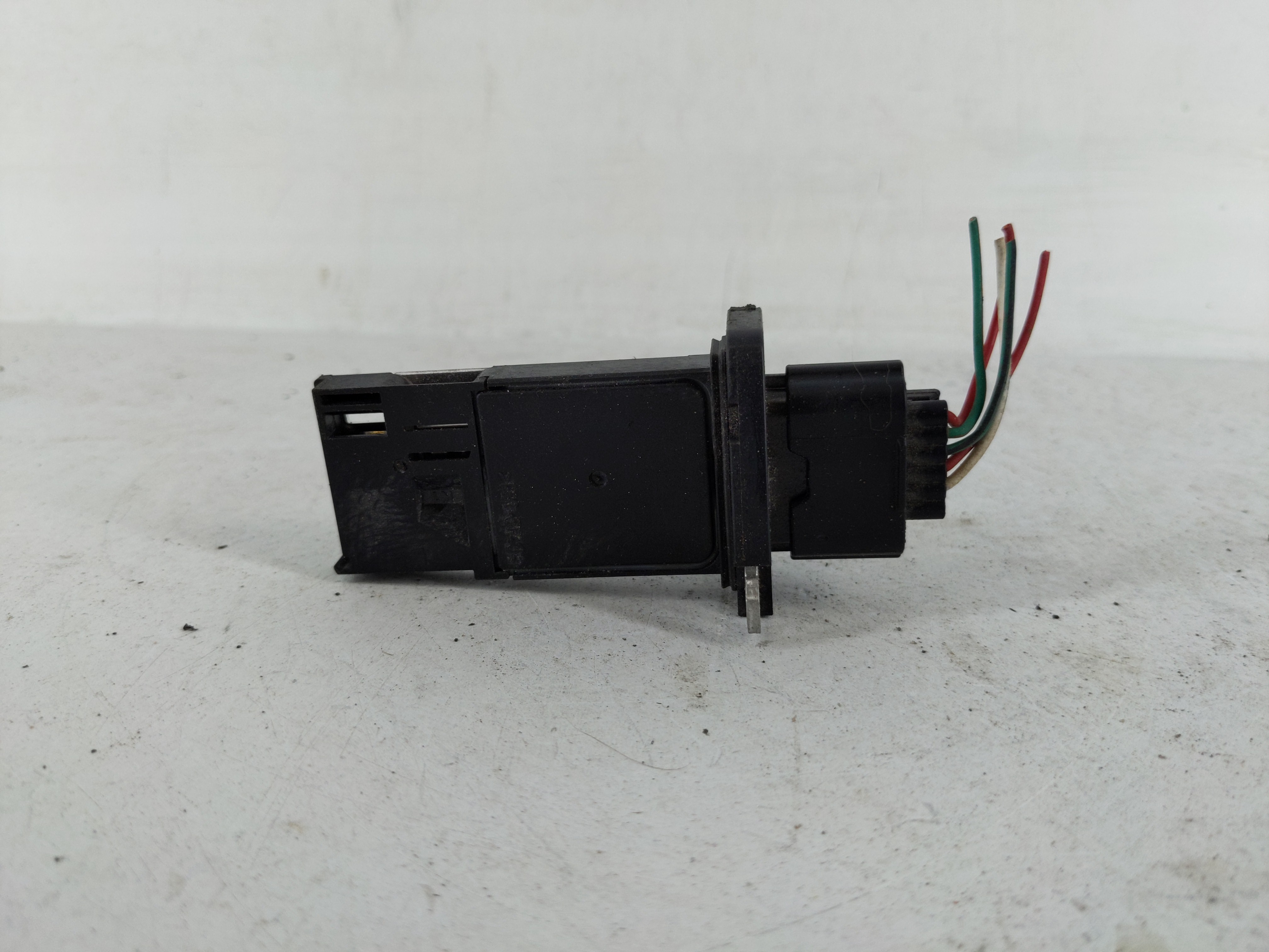 2016-2022 Nissan Titan Xd Mass Air Flow Meter Maf 1148964 - Oemusedautoparts1.com