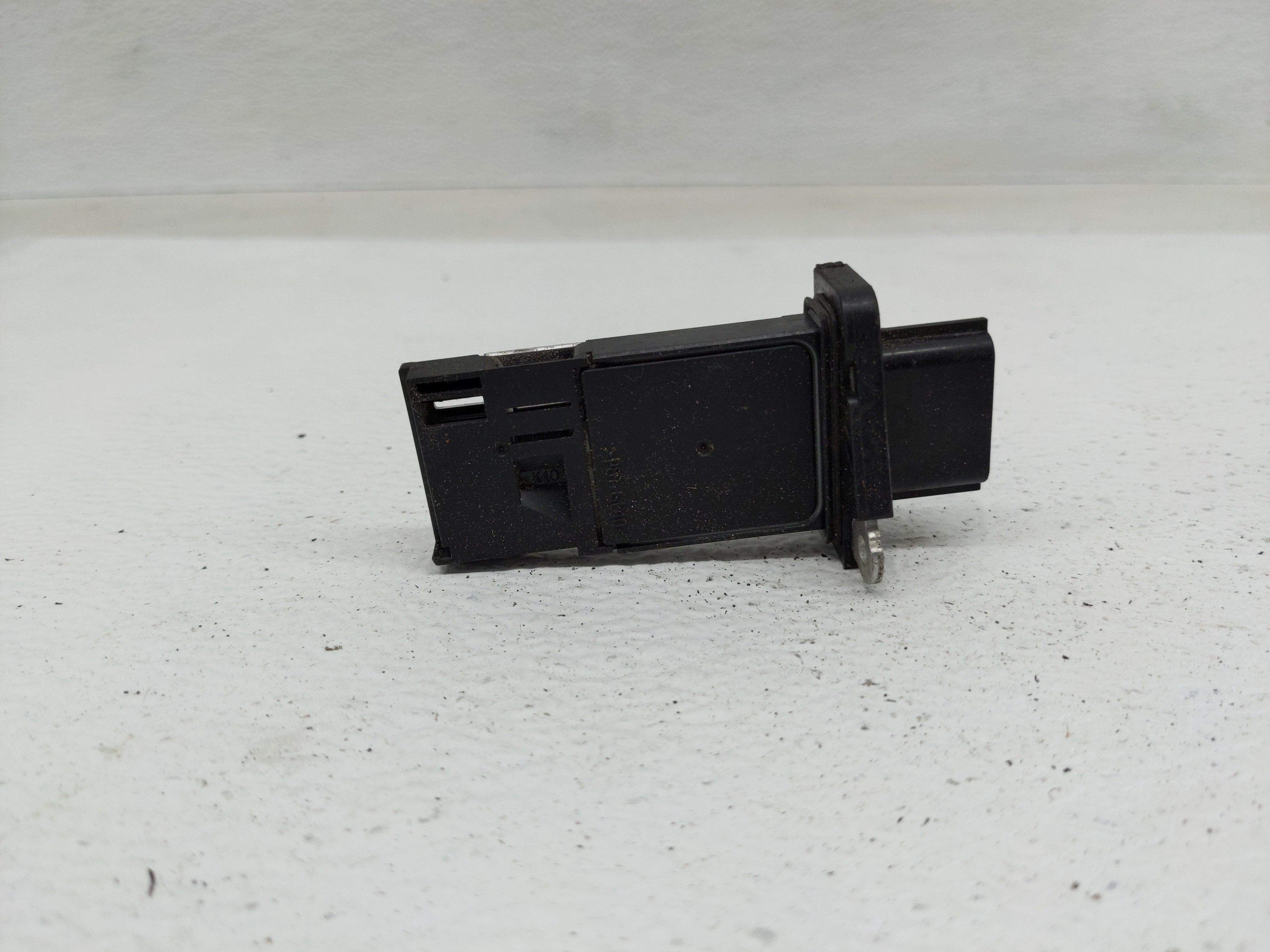 2012-2020 Nissan Nv2500 Mass Air Flow Meter Maf 1148975 - Oemusedautoparts1.com