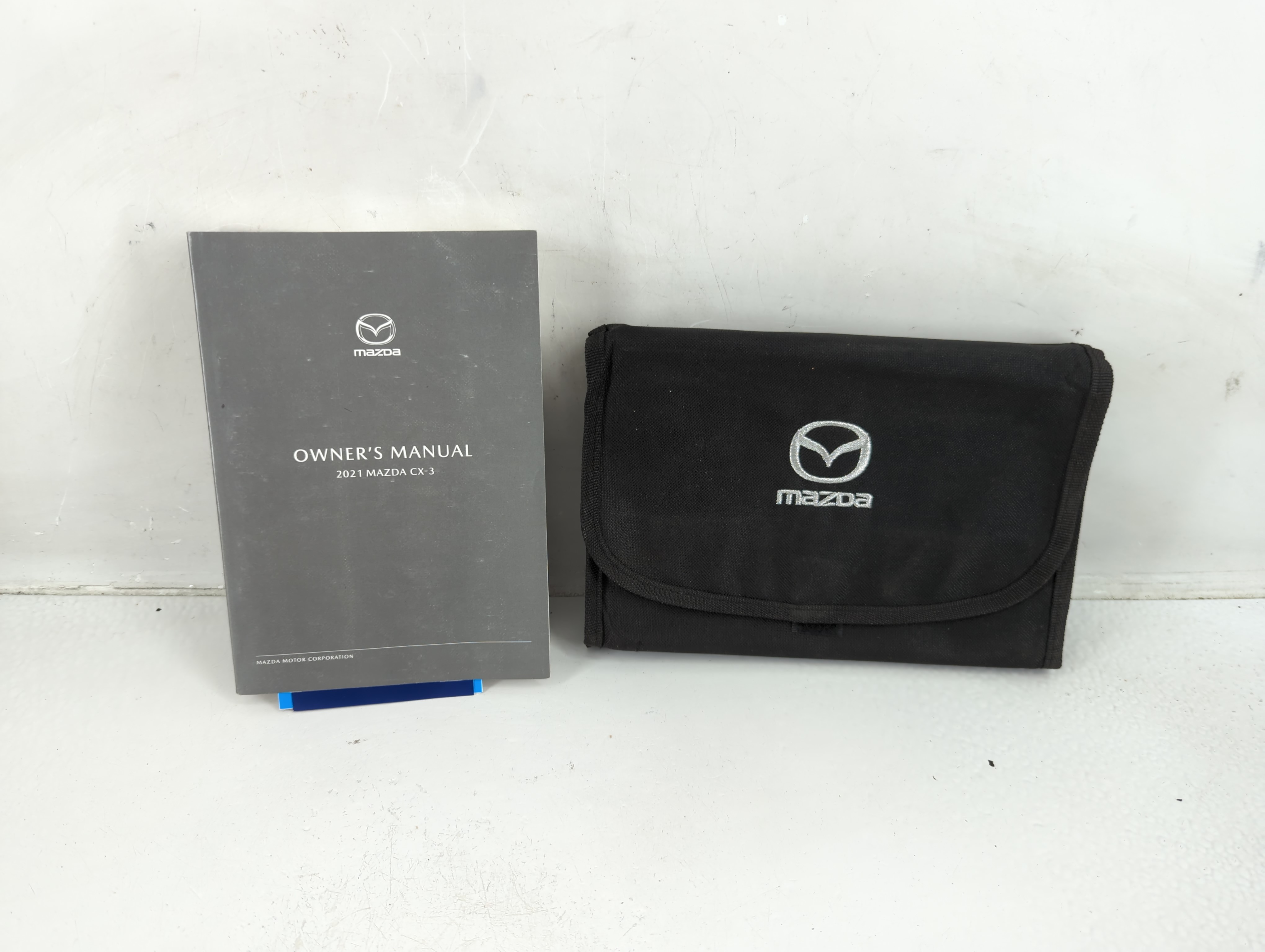 Picture of 2021 Mazda Cx-3 Owners Manual Book Guide 1149003