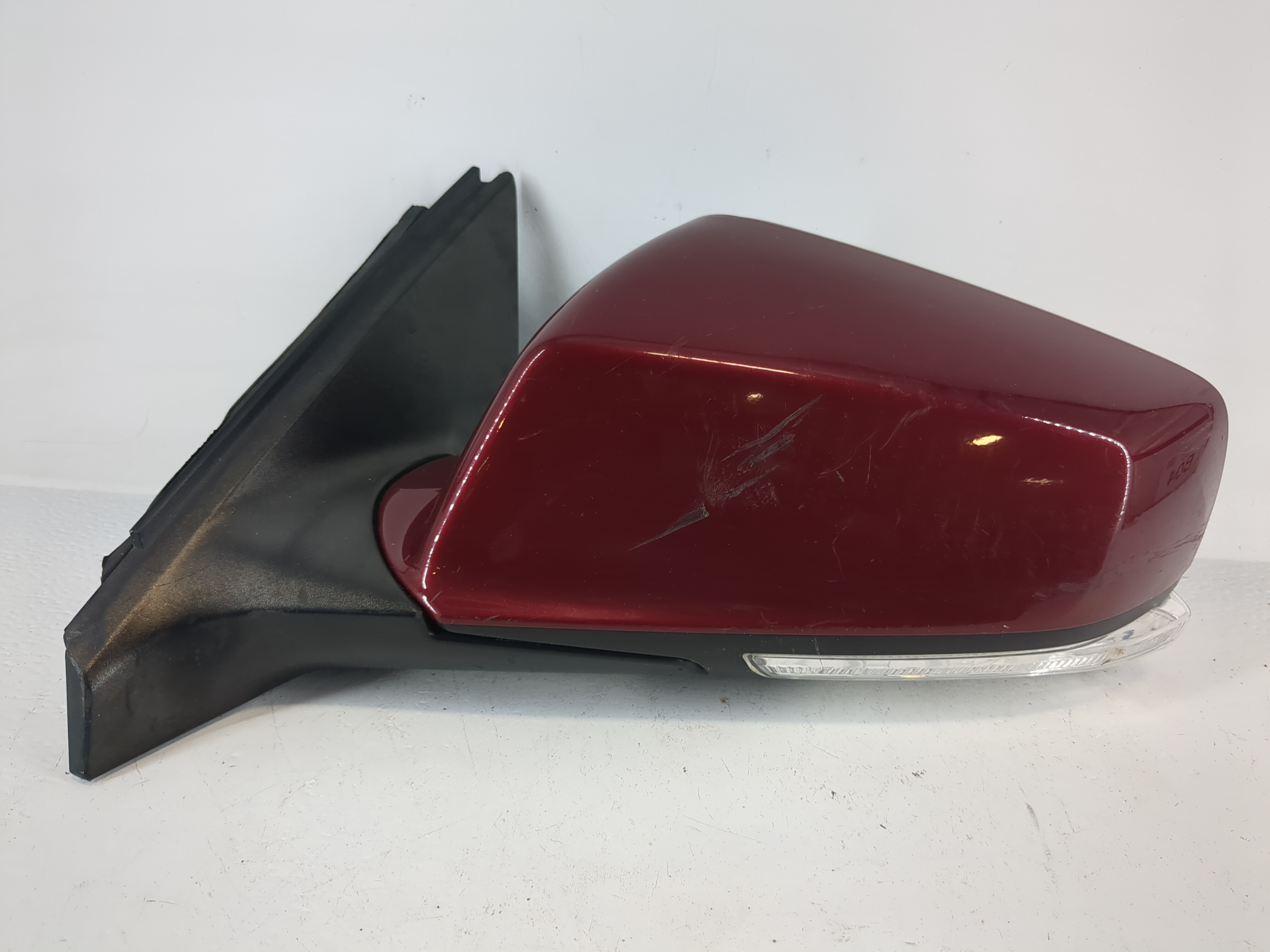 2010-2012 Buick Lacrosse Driver Left Side View Power Door Mirror Red 1149065 - Oemusedautoparts1.com