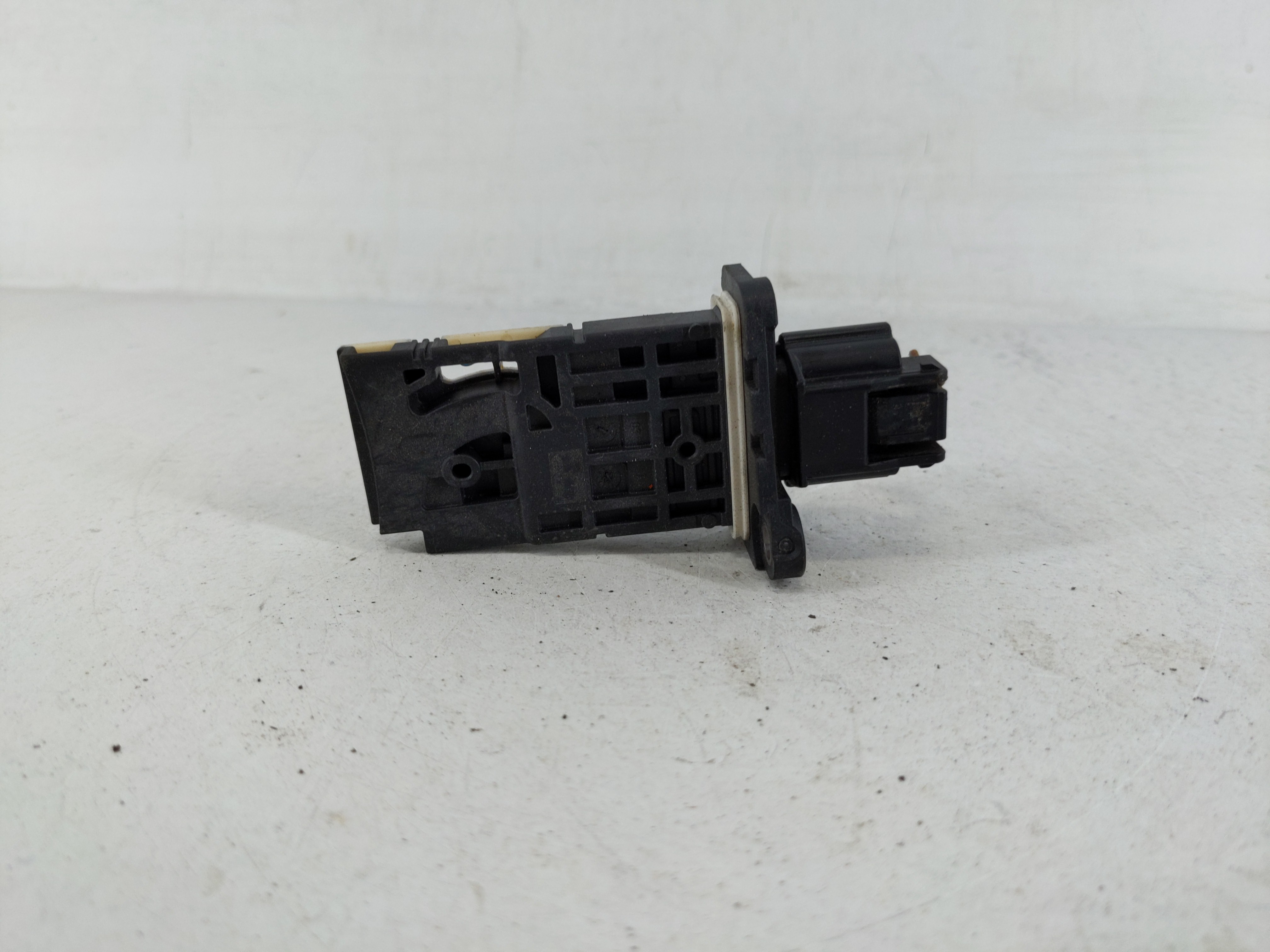 2016-2020 Infiniti Q50 Mass Air Flow Meter Maf 1149087 - Oemusedautoparts1.com