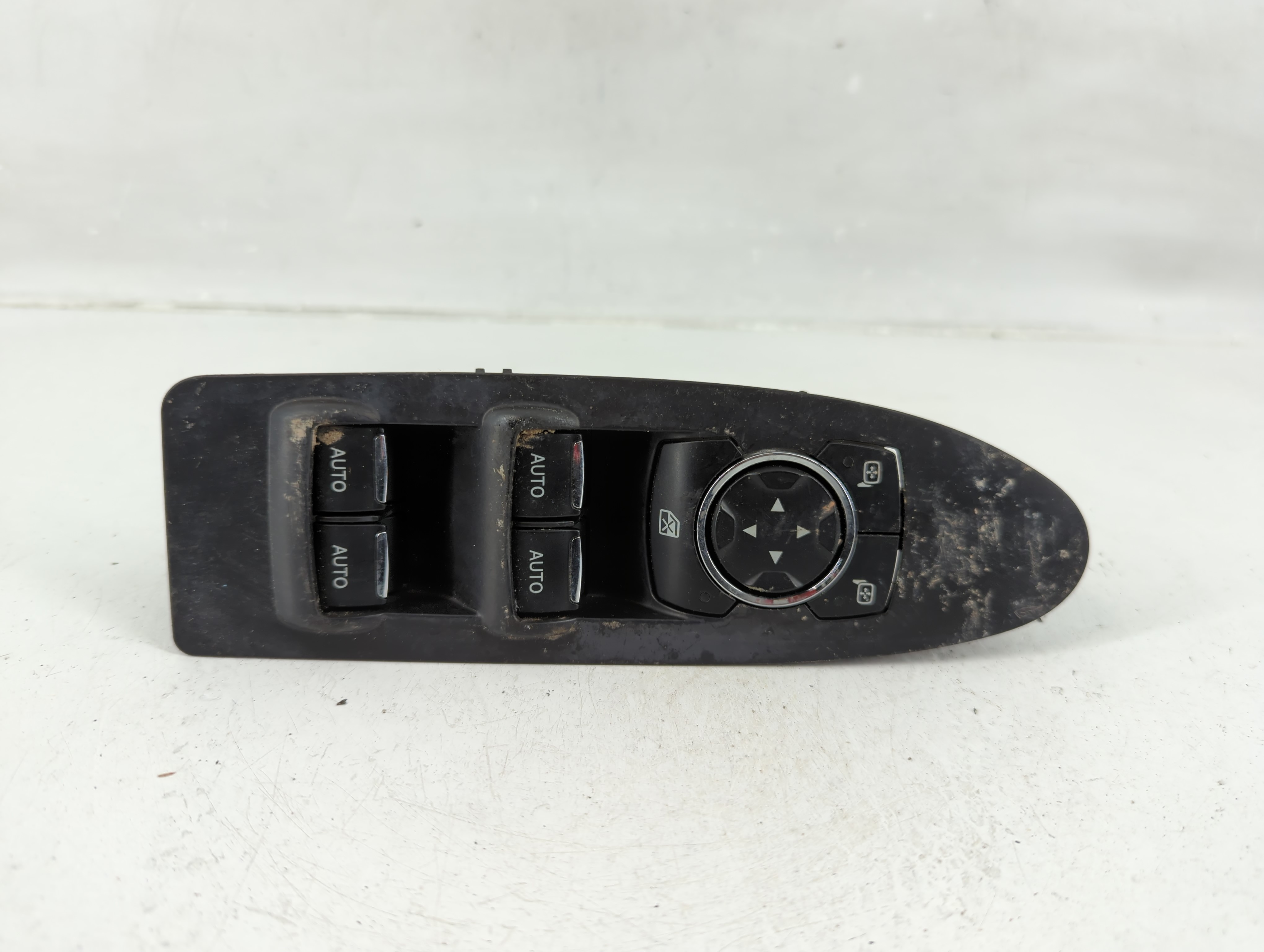 2013-2019 Lincoln Mkt Driver Left Door Master Power Window Switch 1149105 - Oemusedautoparts1.com
