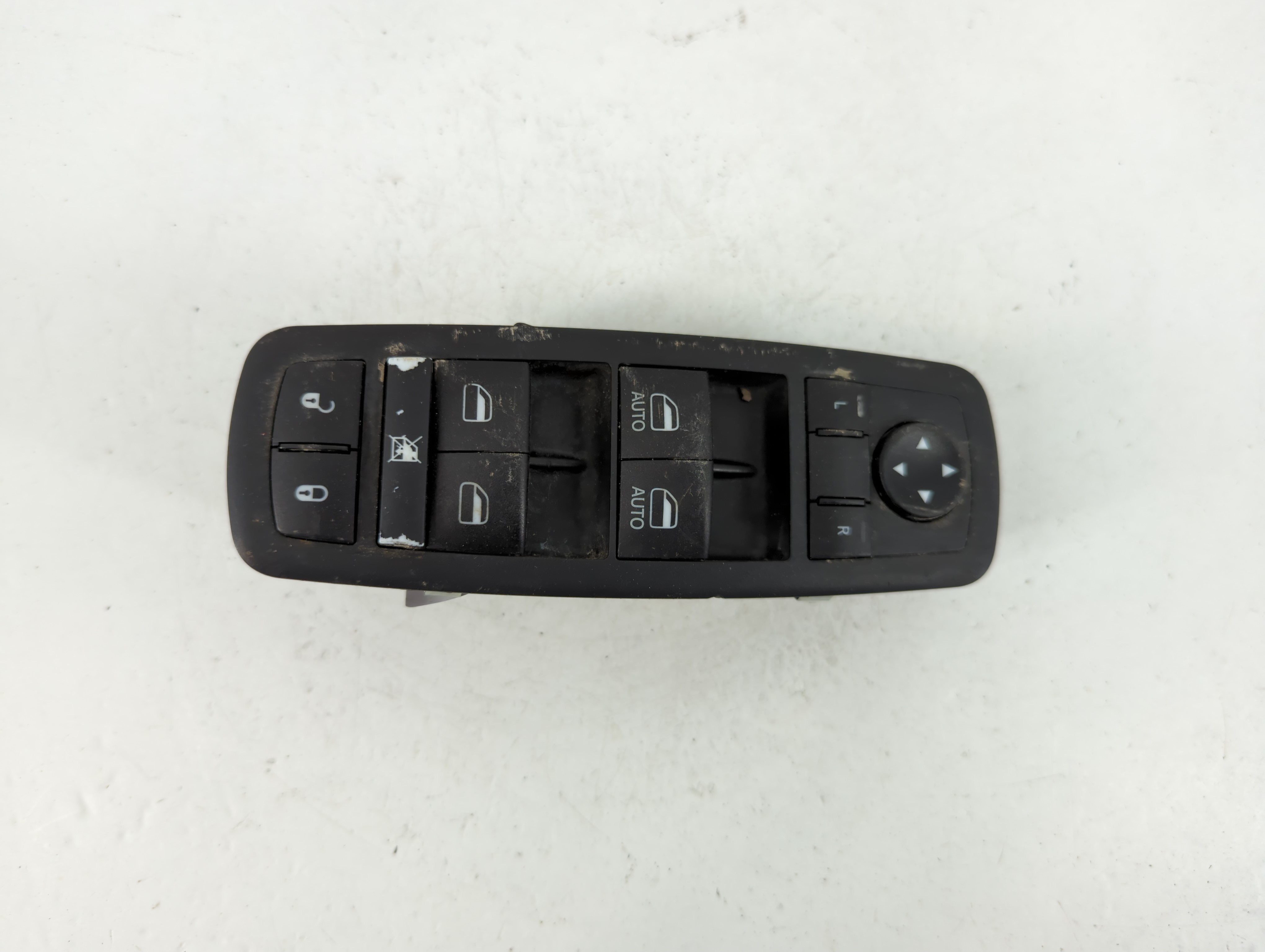 2017-2022 Jeep Cherokee Driver Left Door Master Power Window Switch 1149115 - Oemusedautoparts1.com
