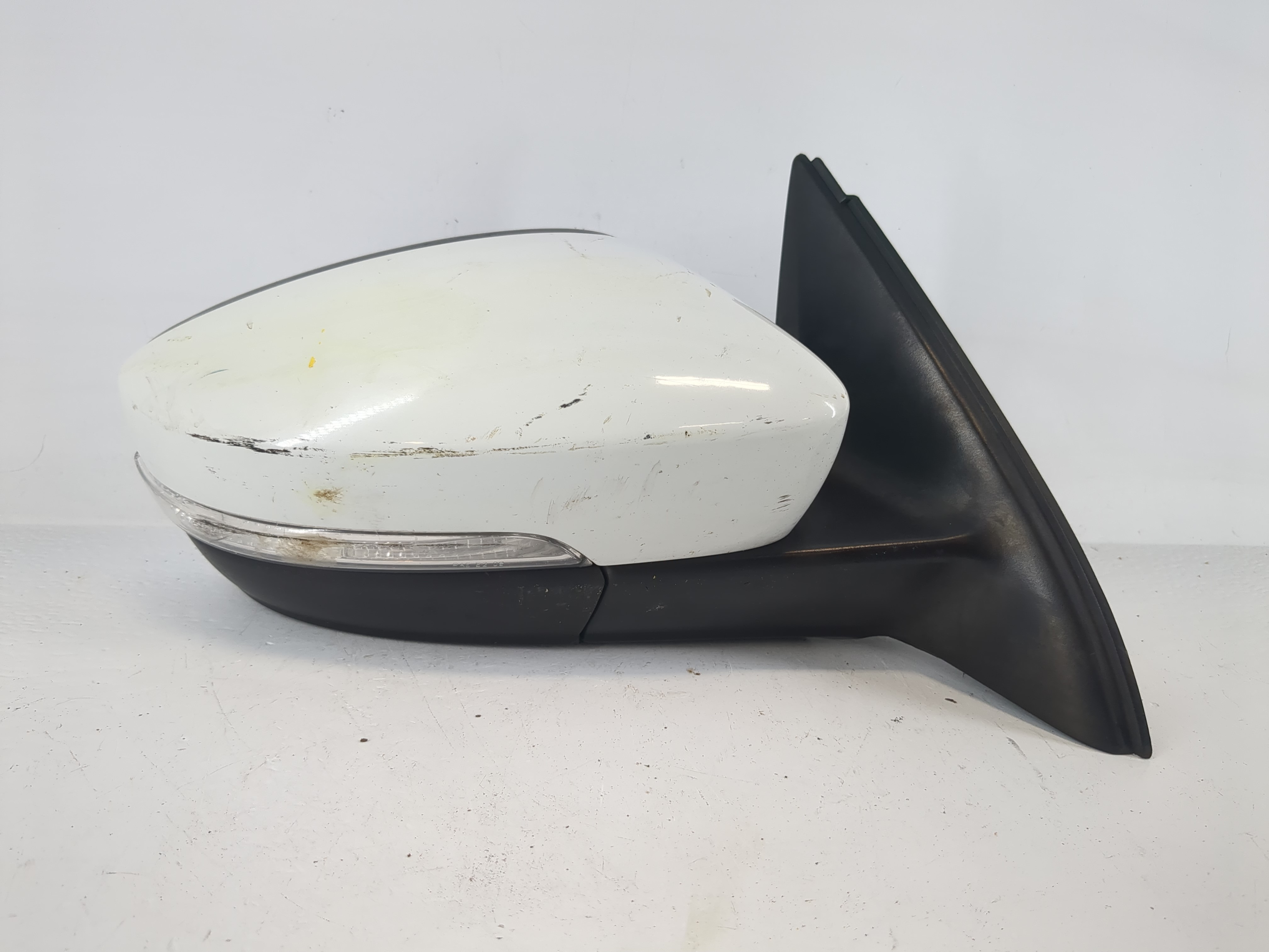 2011-2016 Volkswagen Jetta Passenger Right Side View Power Door Mirror 1149124 - Oemusedautoparts1.com