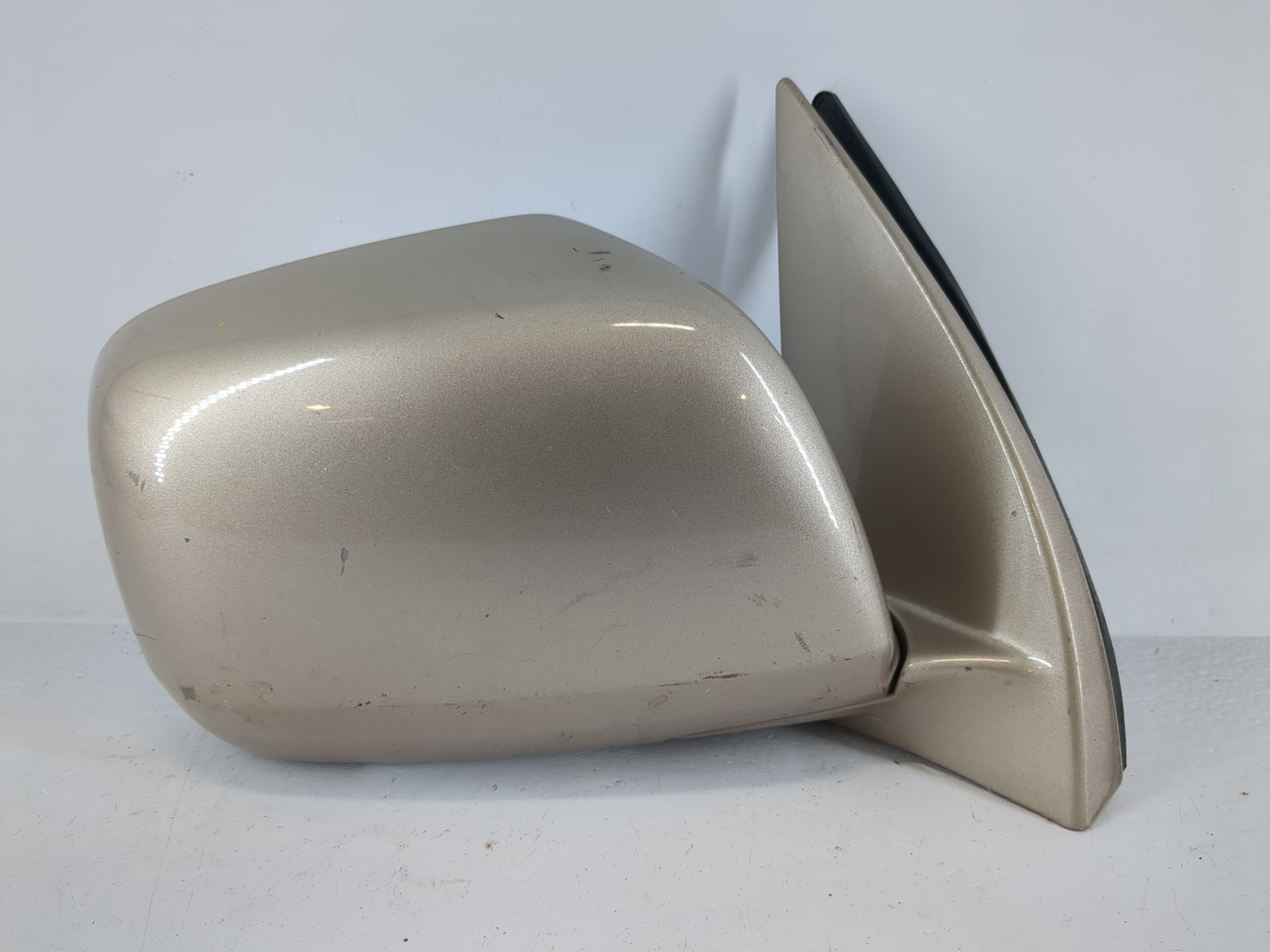 2001-2007 Toyota Highlander Passenger Right Side View Power Door Mirror 1149166 - Oemusedautoparts1.com