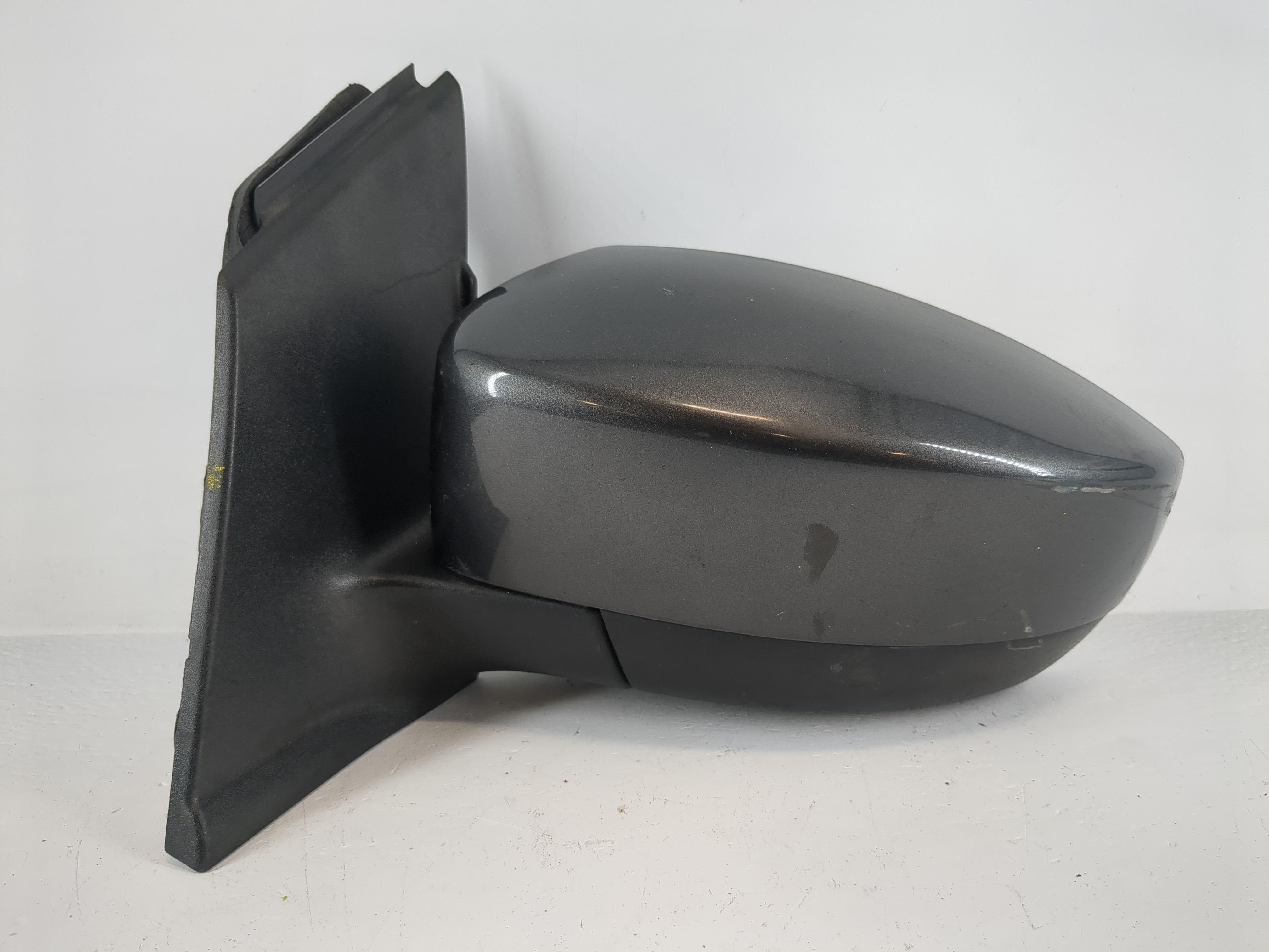 2013-2016 Ford Escape Driver Left Side View Power Door Mirror Dark Gray 1149175 - Oemusedautoparts1.com