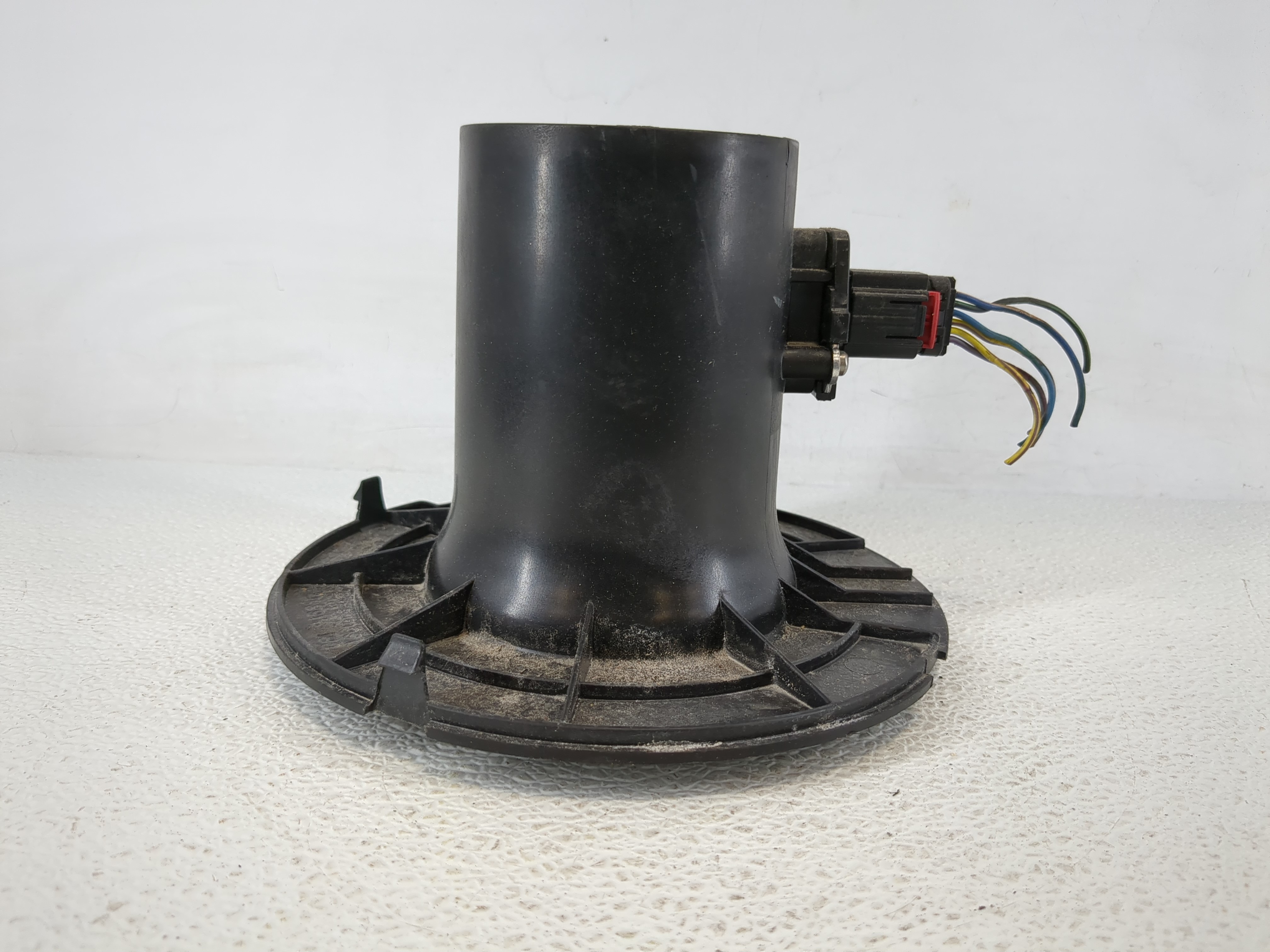 2004-2014 Ford E-250 Mass Air Flow Meter Maf 1149187 - Oemusedautoparts1.com