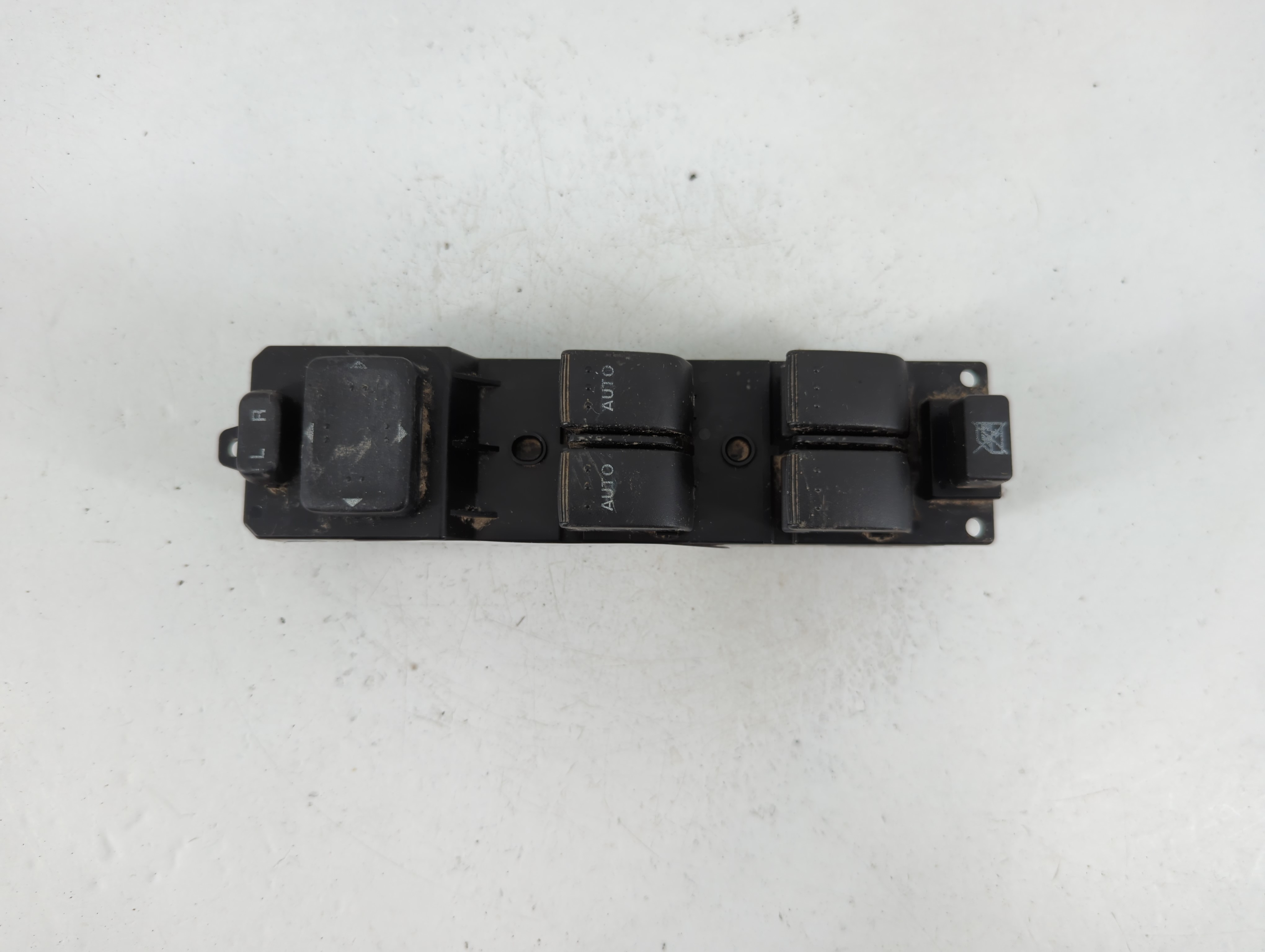 2007-2011 Mazda Cx-7 Driver Left Door Master Power Window Switch 1149202 - Oemusedautoparts1.com