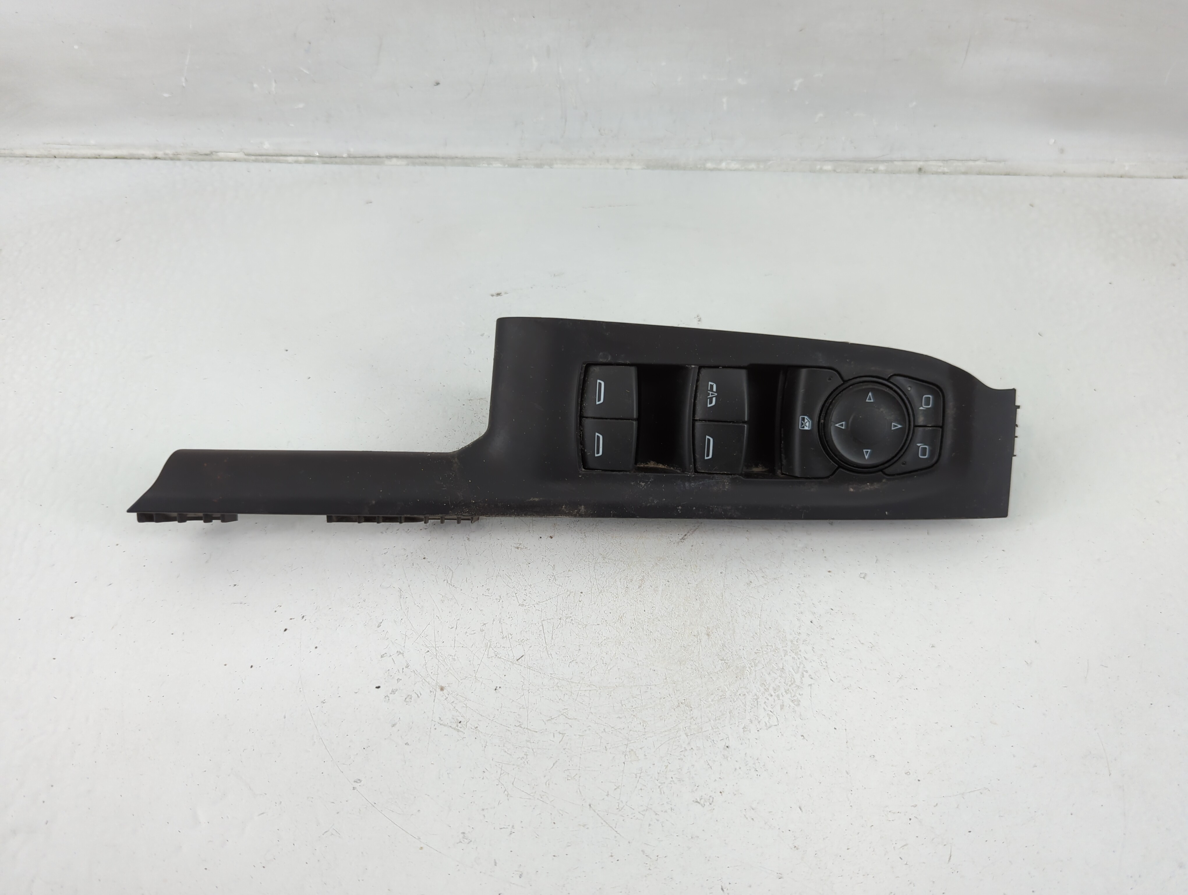 2019-2022 Gmc Sierra 1500 Driver Left Door Master Power Window Switch 1149206 - Oemusedautoparts1.com