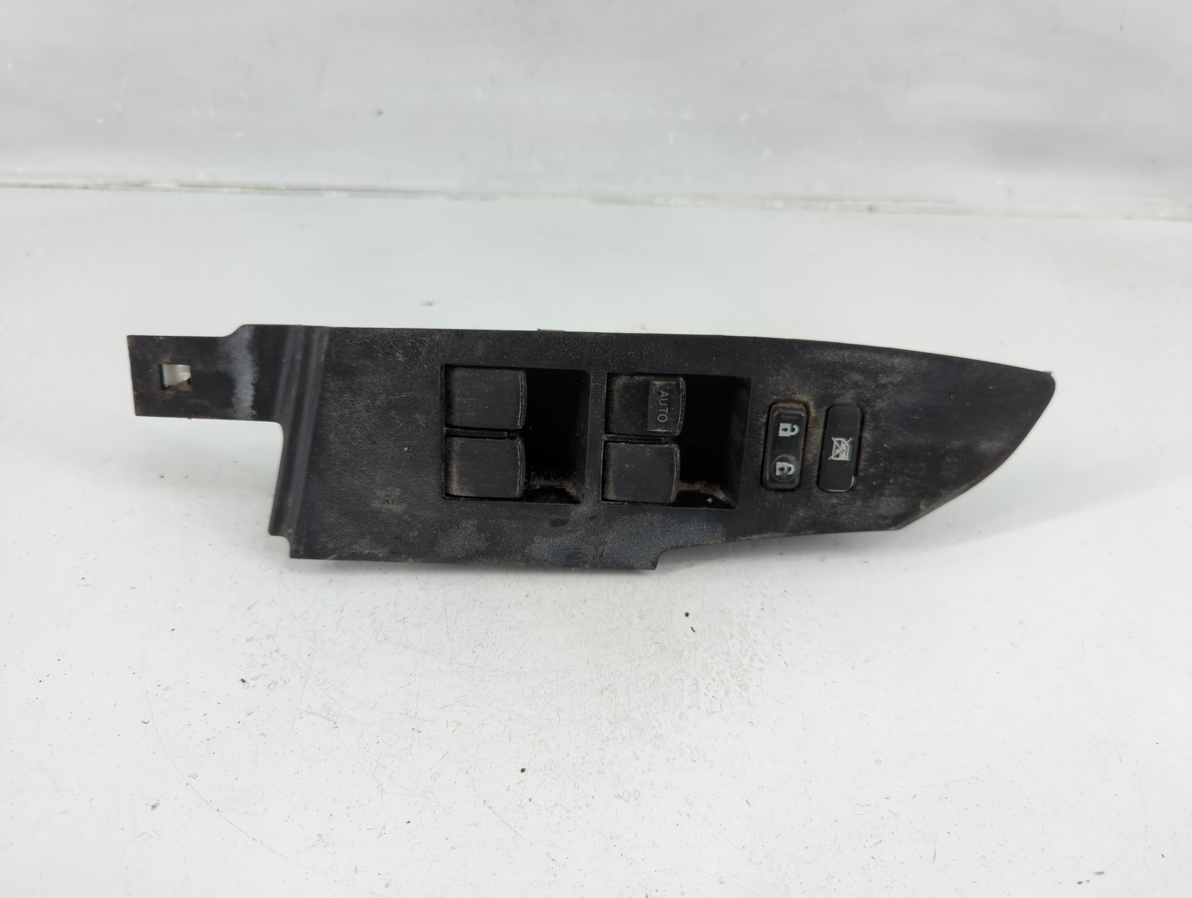 2014-2019 Toyota Corolla Driver Left Door Master Power Window Switch 1149215 - Oemusedautoparts1.com