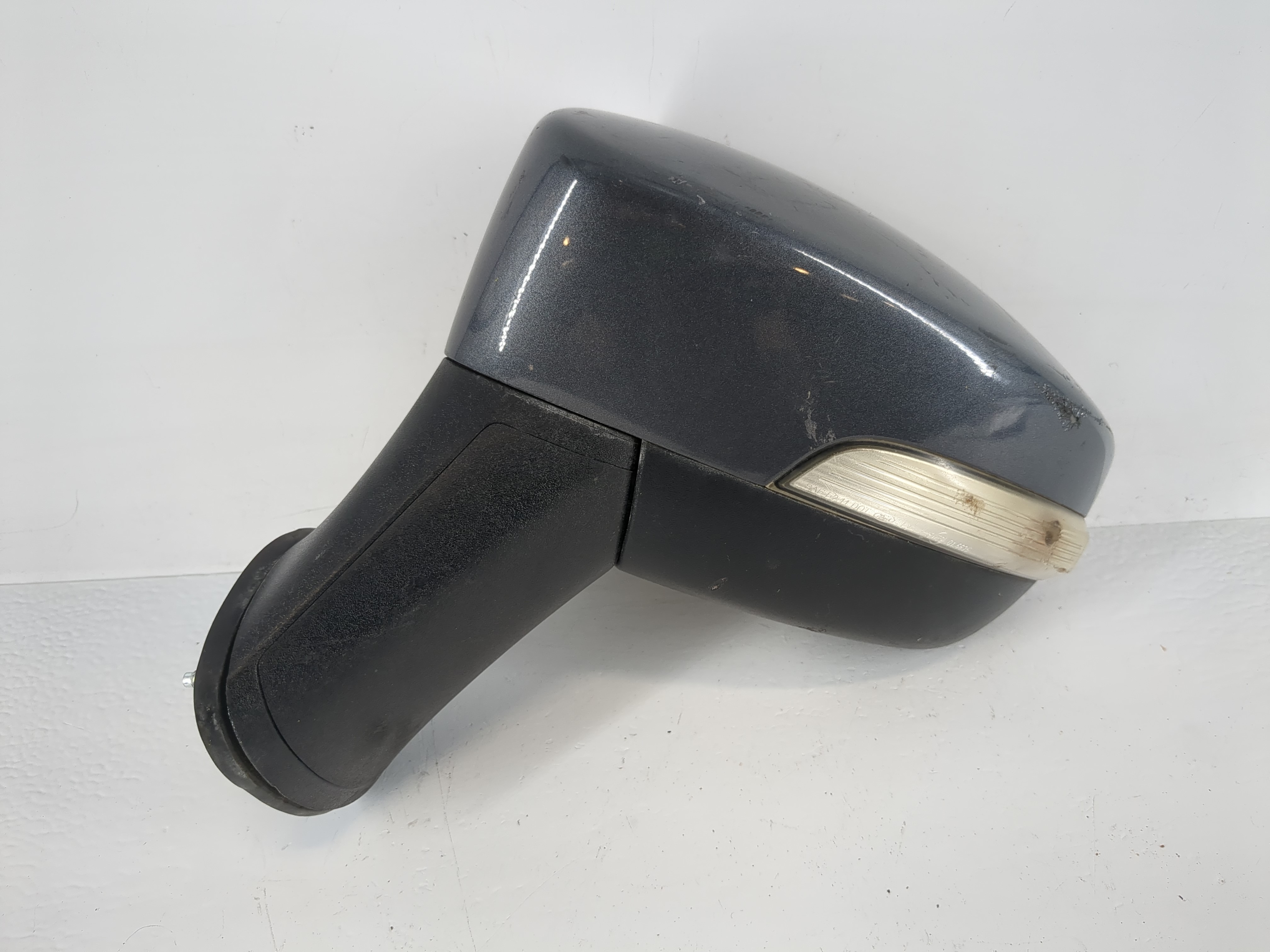2013-2016 Ford Escape Passenger Right Side View Power Door Mirror 1149230 - Oemusedautoparts1.com