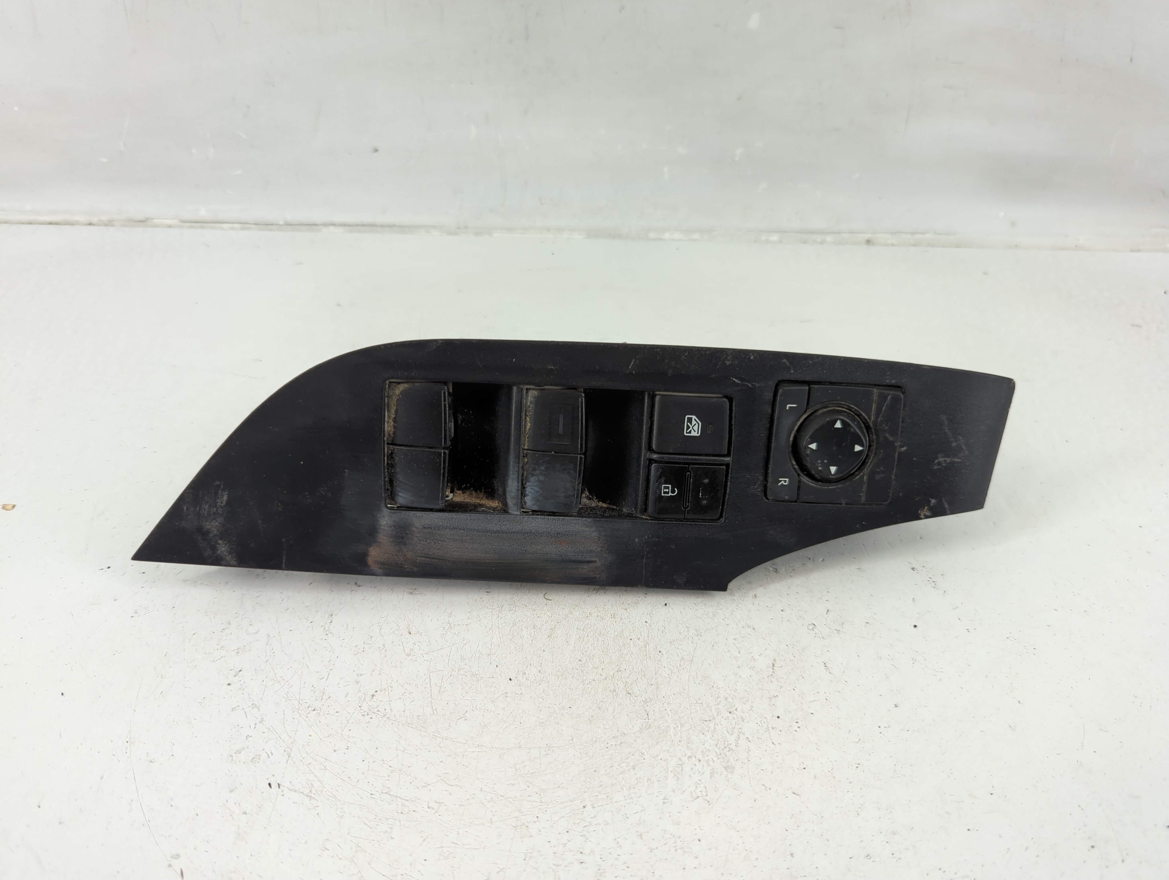 2019-2020 Toyota Rav4 Driver Left Door Master Power Window Switch 1149294 - Oemusedautoparts1.com
