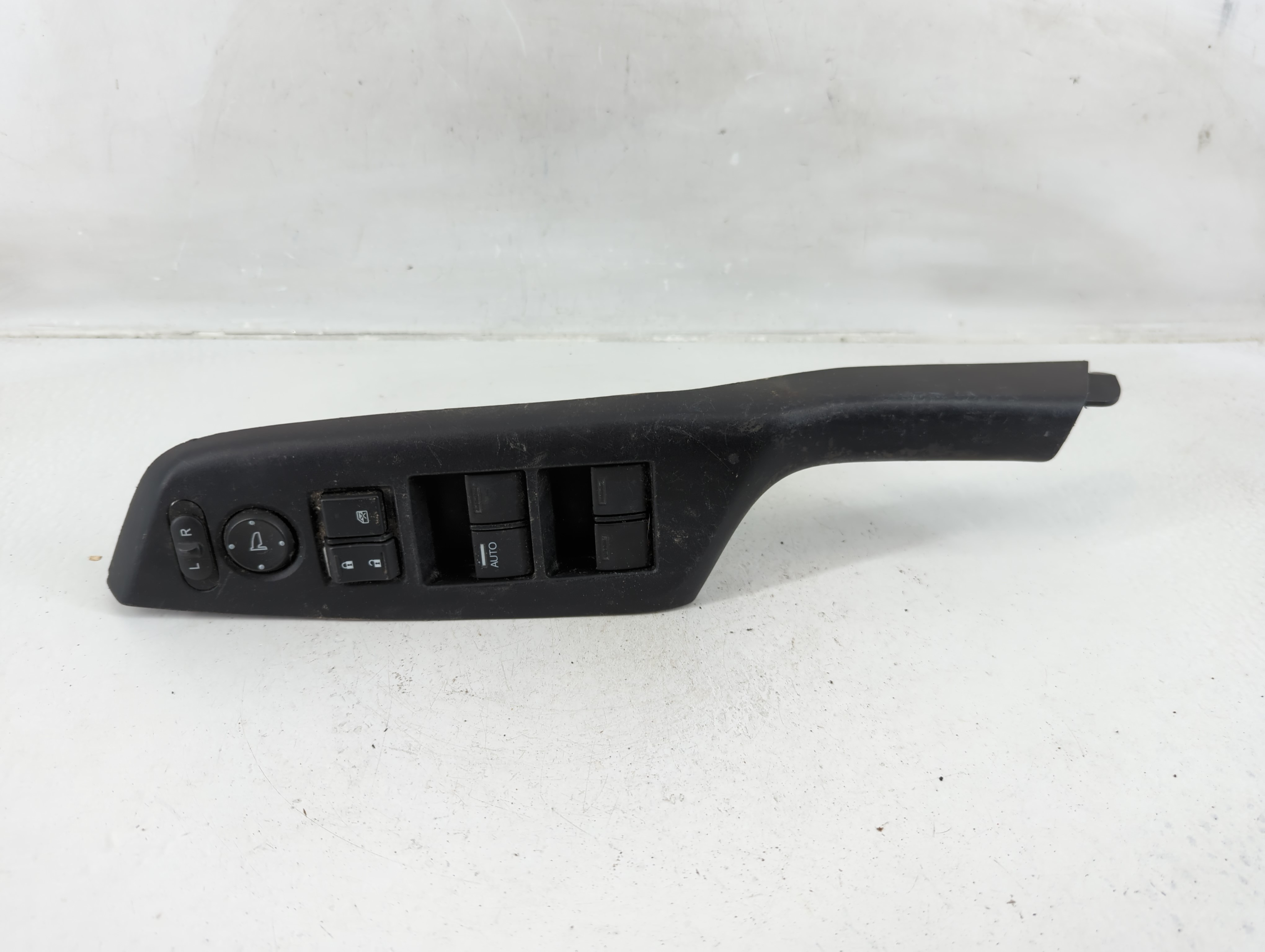 2014-2015 Honda Civic Driver Left Door Master Power Window Switch M57829 1149298 - Oemusedautoparts1.com