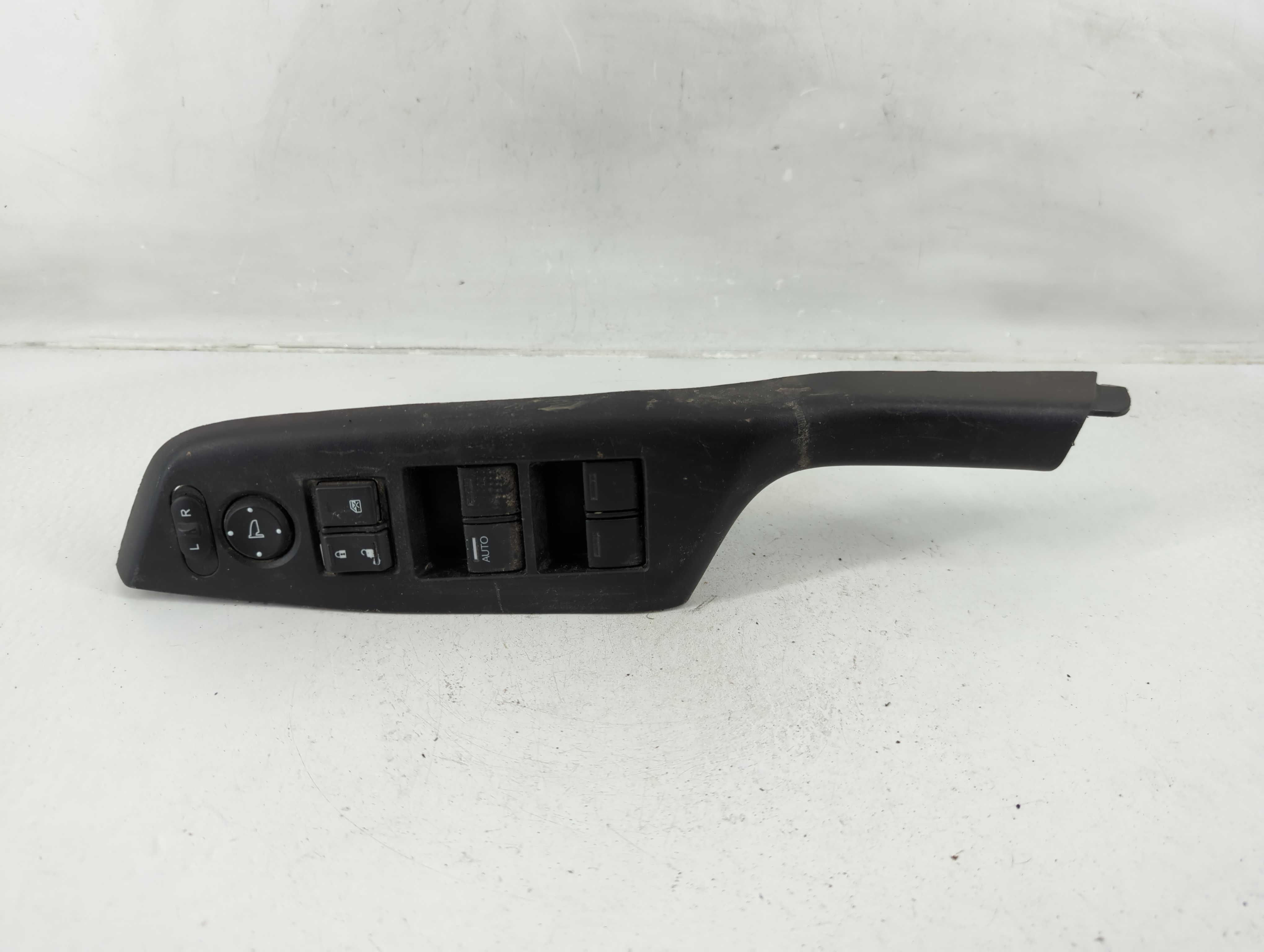 2012-2013 Honda Civic Driver Left Door Master Power Window Switch 1149300 - Oemusedautoparts1.com
